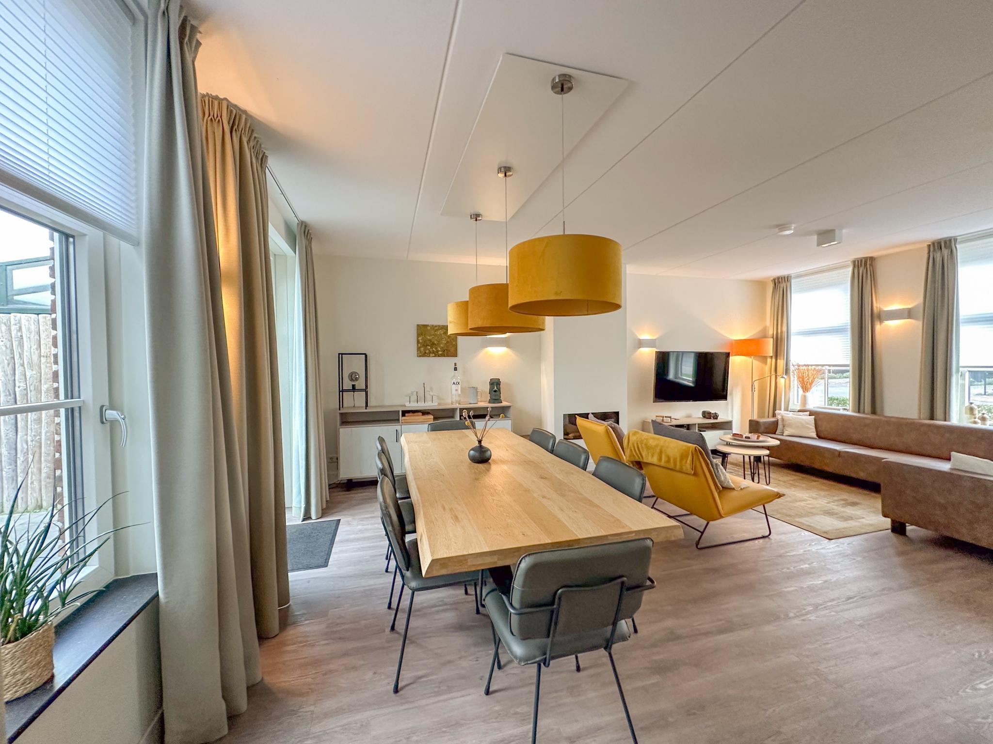 Bathroom facilities at Happy Beach 50 in Colijnsplaat