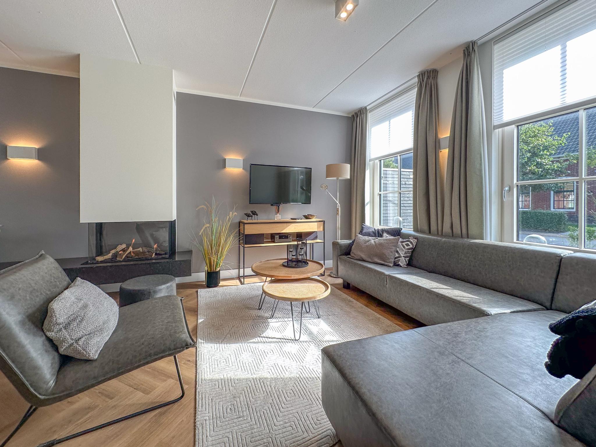 Bathroom facilities at Dune Deluxe 81 in Colijnsplaat