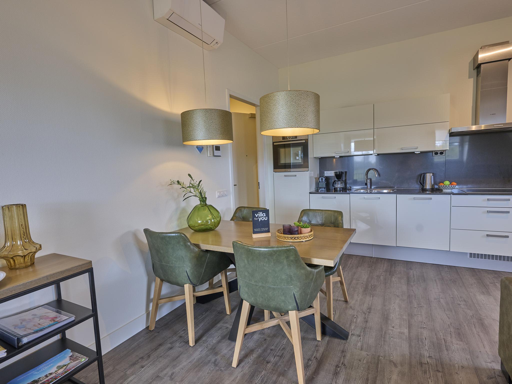 Swimming pool area at Sauna Zee 27H in Colijnsplaat