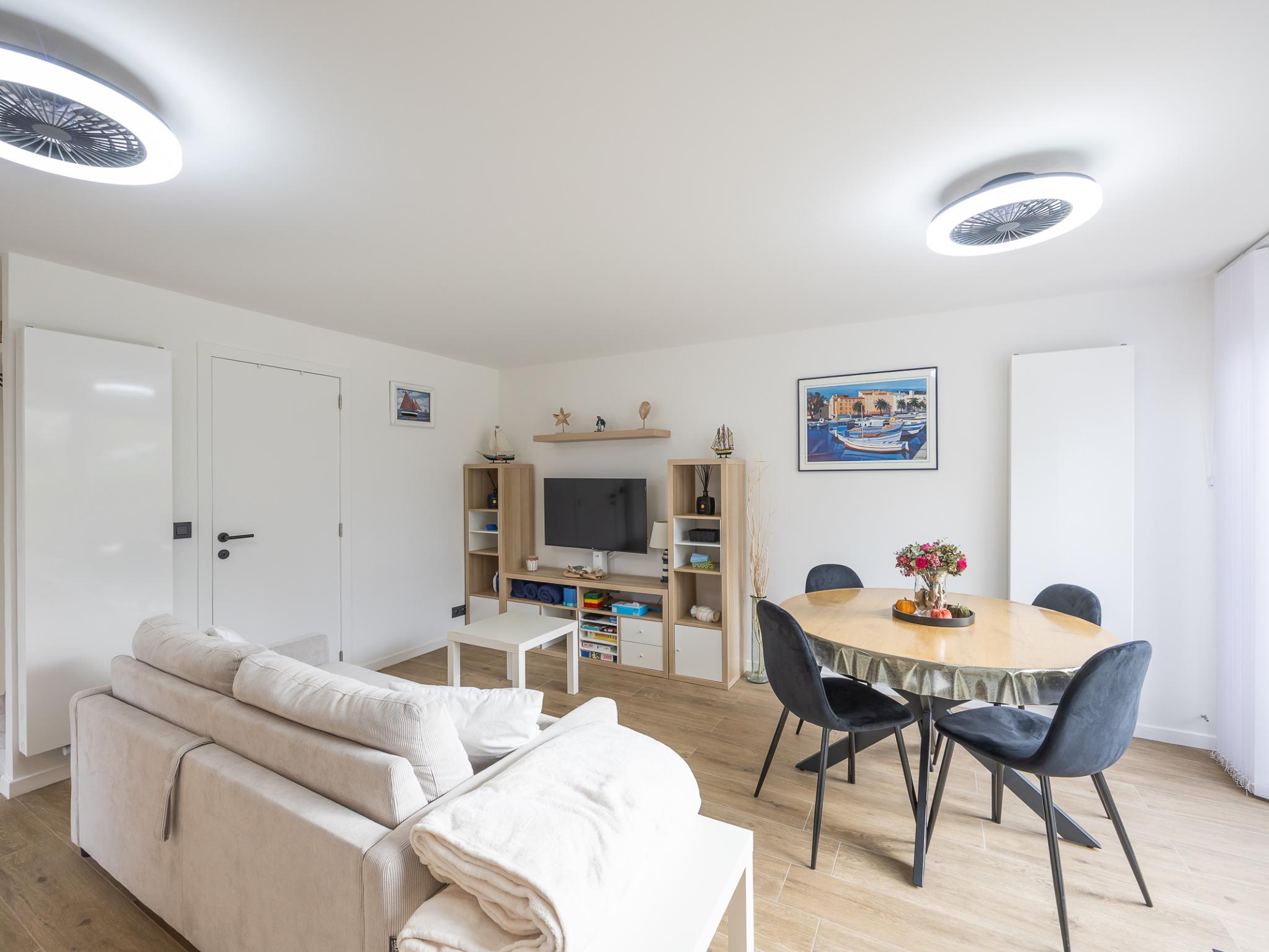 Bedroom with comfortable beds at Het Zand - 2 + parking 2 in Westende