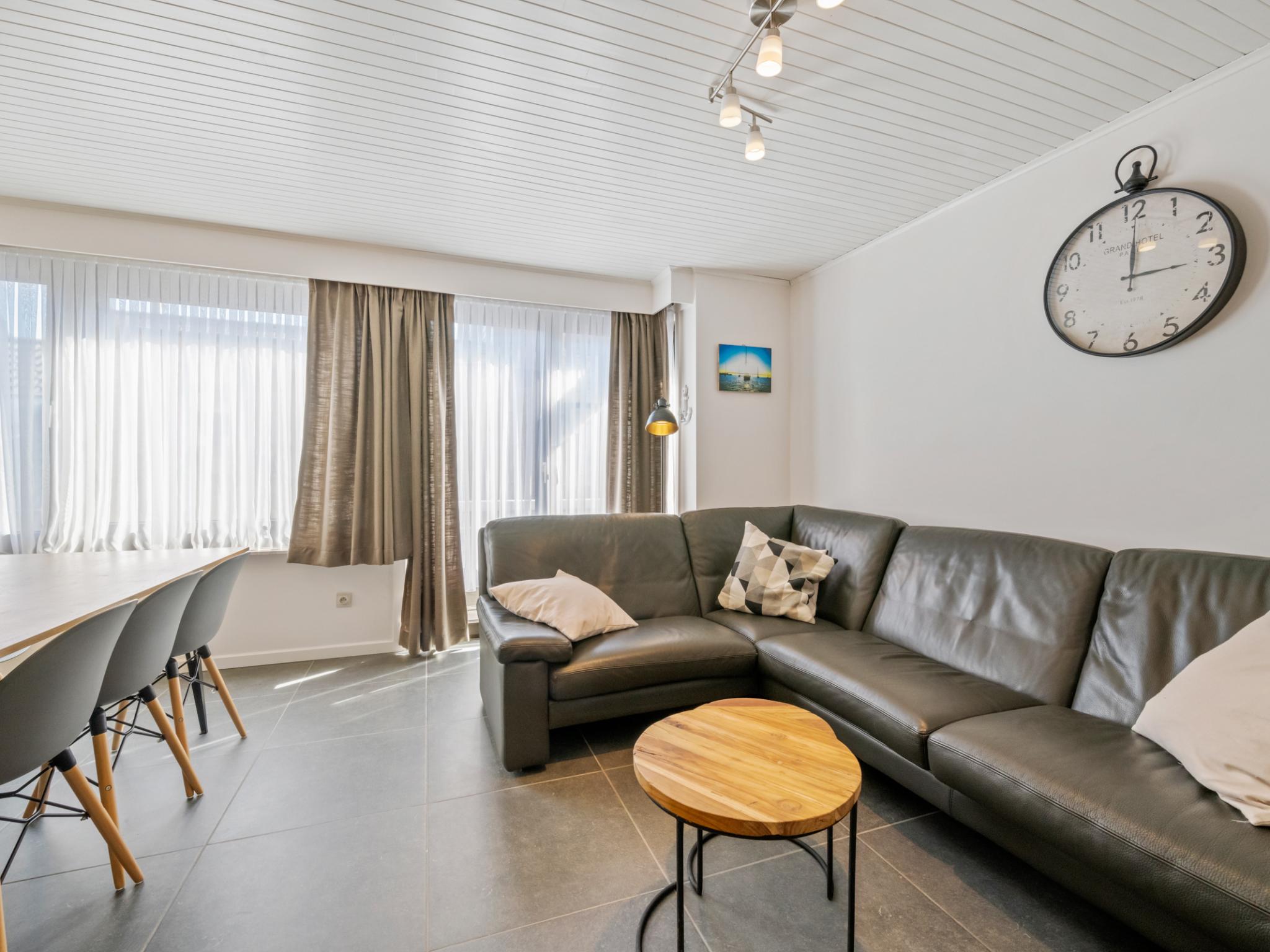 Living area at Nieuwstraat 10 - V2 in Blankenberge