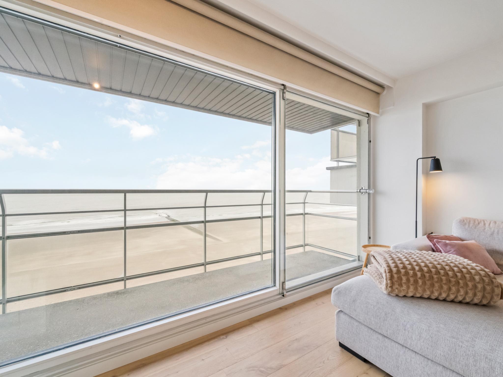 Bedroom with comfortable beds at Blankenduyn - A7 in Blankenberge