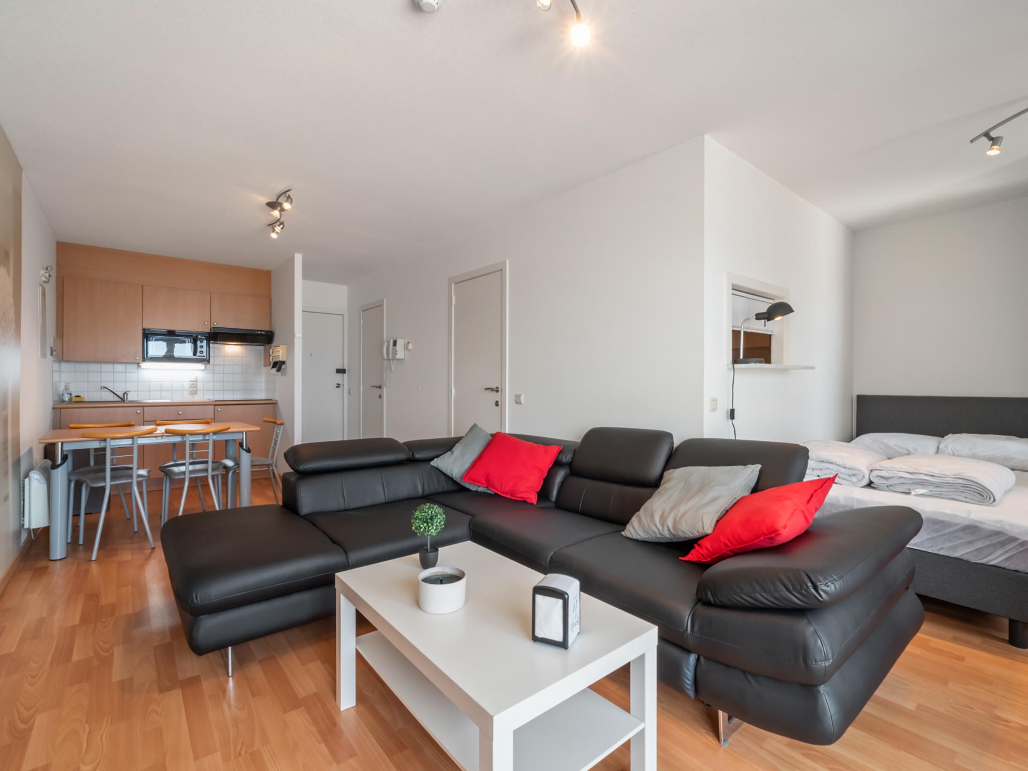 Ocean Suites - 1108 + parking