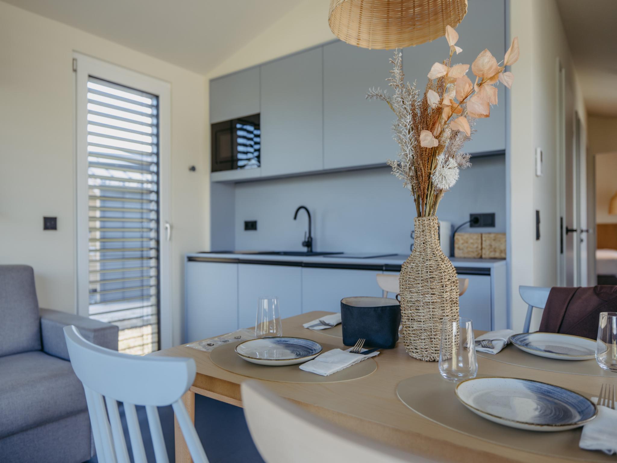 Modern kitchen at Guesthouse Spa Leithagebirge in Breitenbrunn (AT)