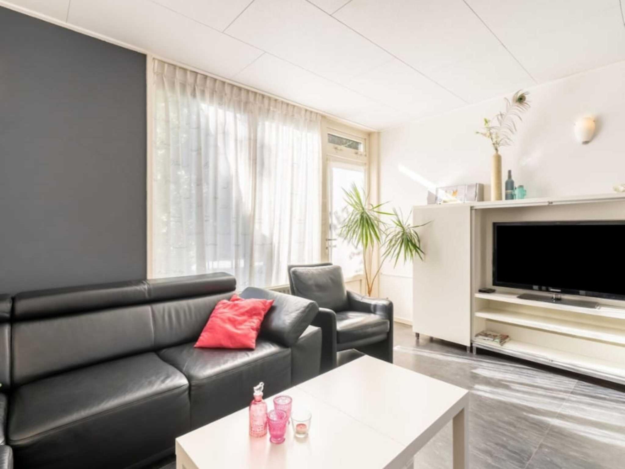 Outdoor terrace and views at Scheldeoord 54 in Baarland