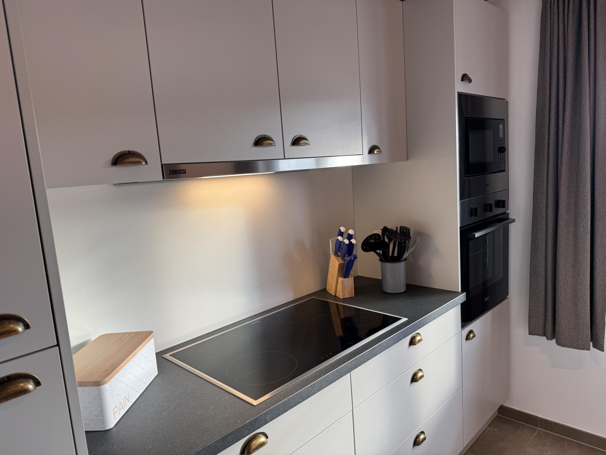 Swimming pool area at Westhinder II H23 in Koksijde