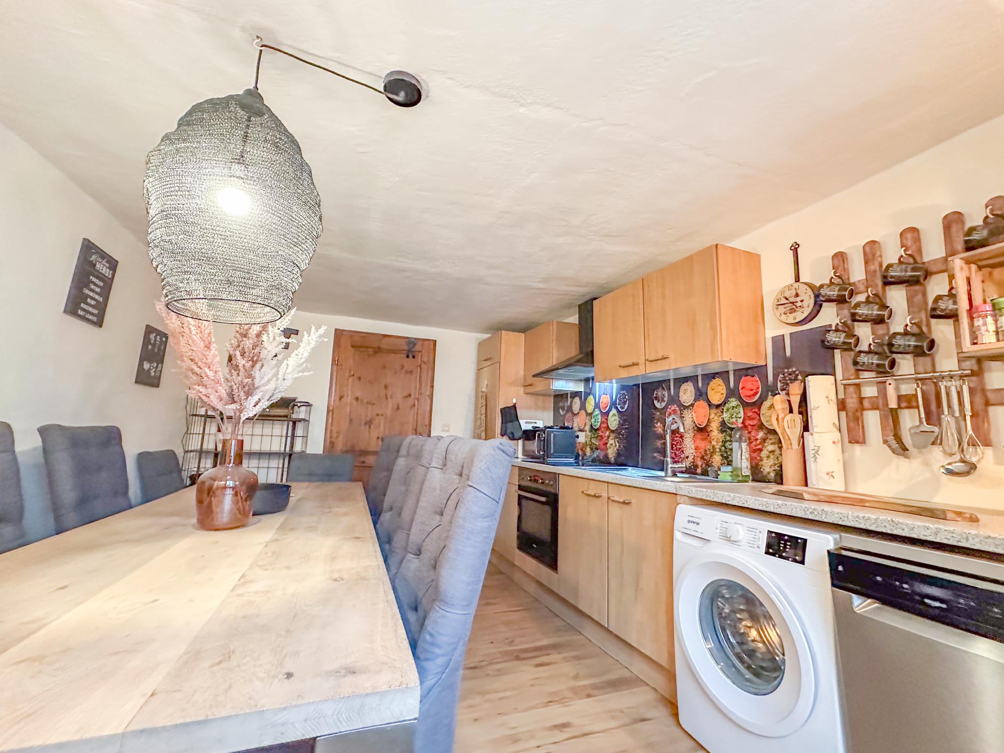 Bathroom facilities at Neef in Neef