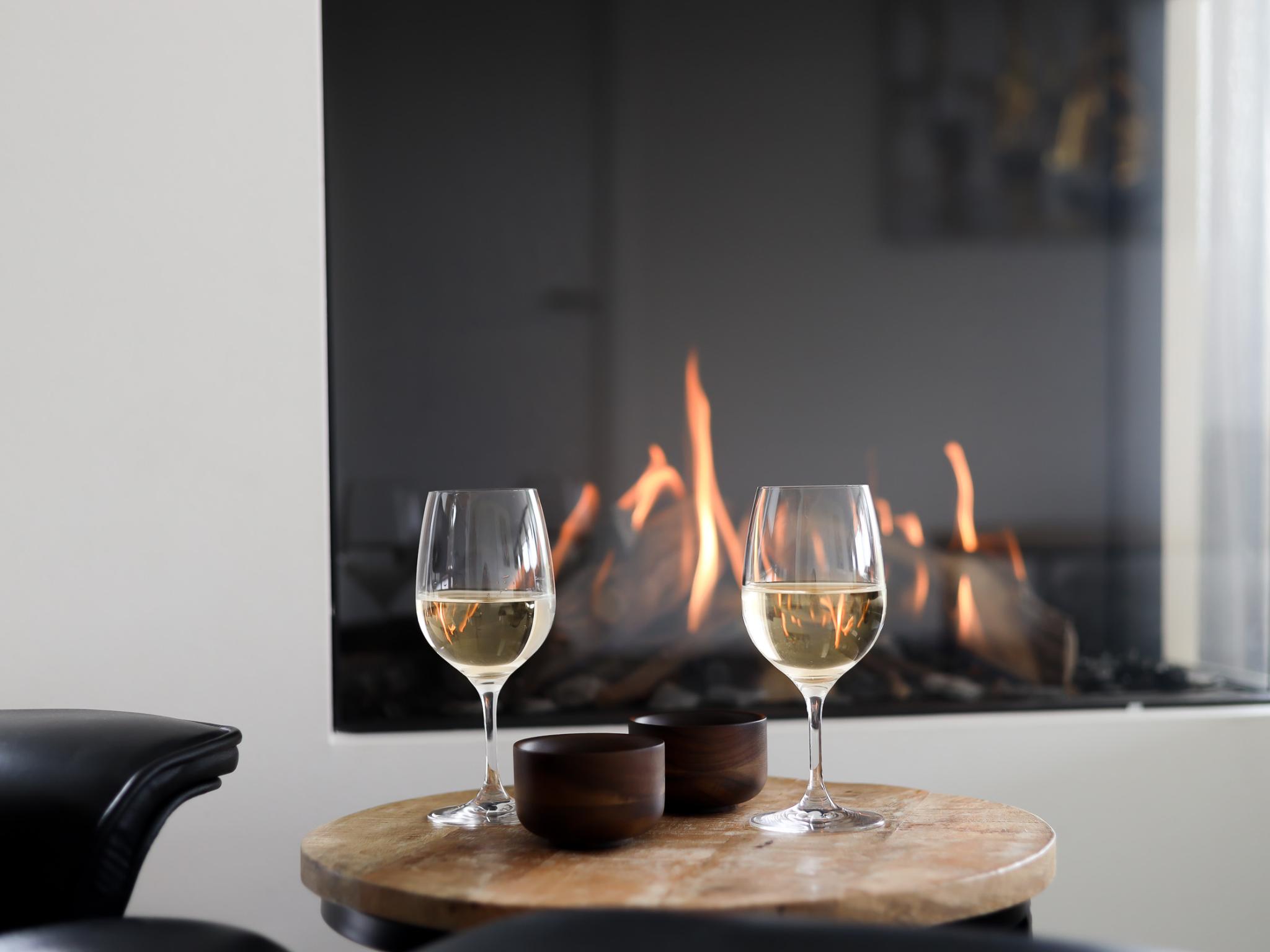 Bathroom facilities at Duinvallei Lodge Zeeland in Kamperland