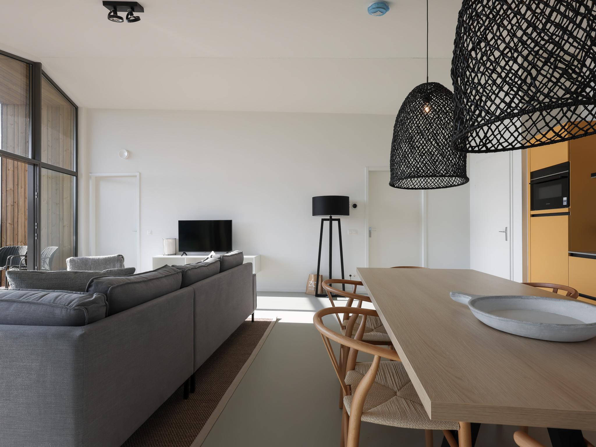 Swimming pool area at Natuurhuis Avondpolder in Wissenkerke