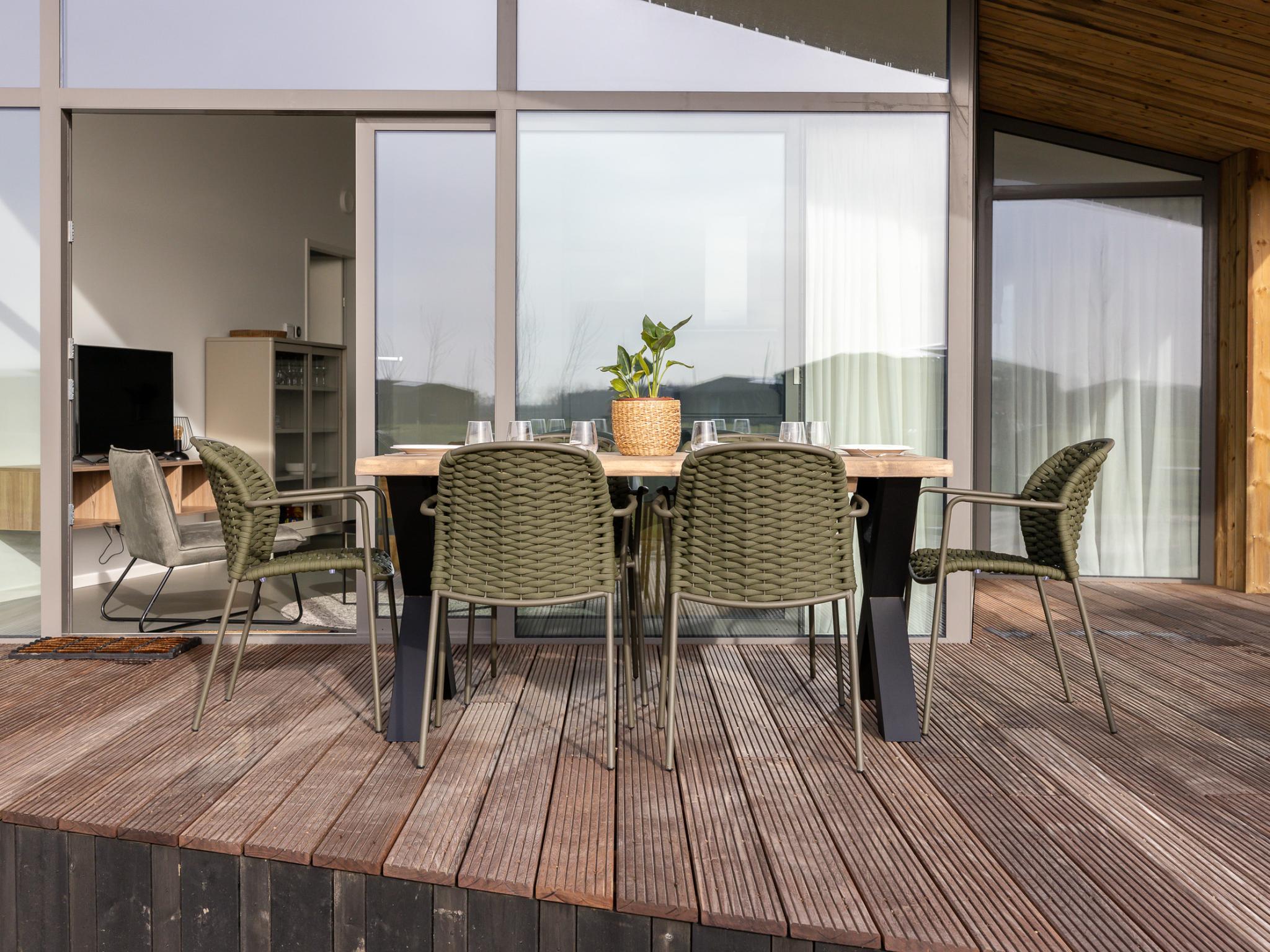 Bathroom facilities at Natuurhuis Veerdijk in Wissenkerke