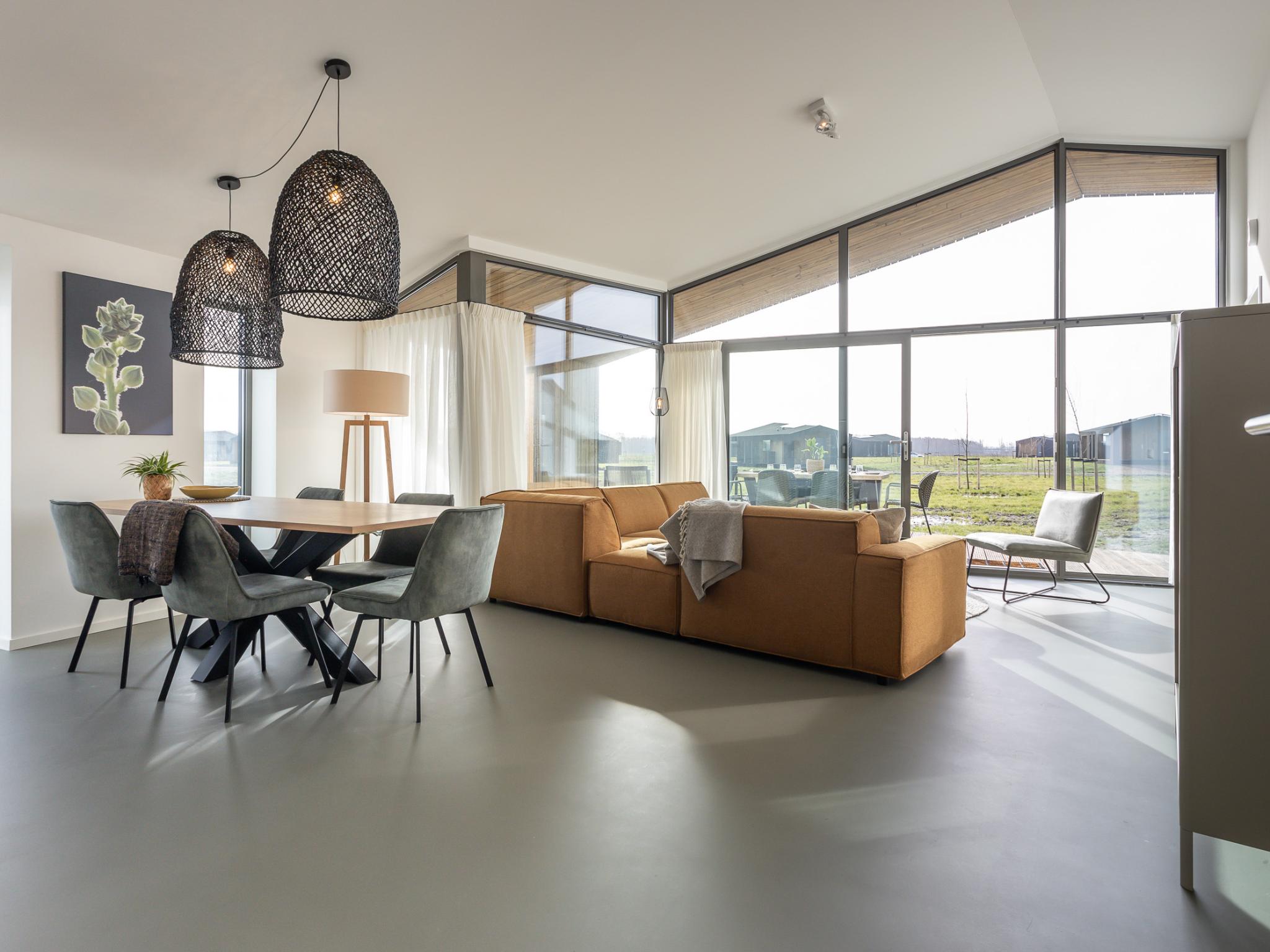 Modern kitchen at Natuurhuis Veerdijk in Wissenkerke