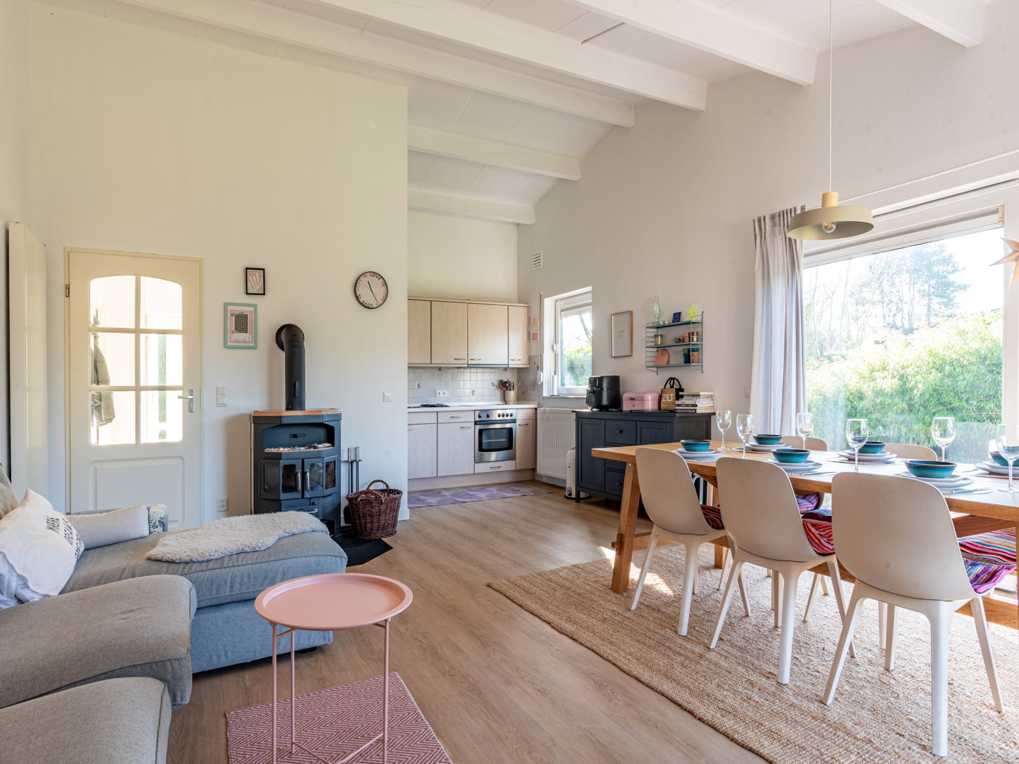 Bedroom with comfortable beds at Zeeuwse Rust in Kamperland