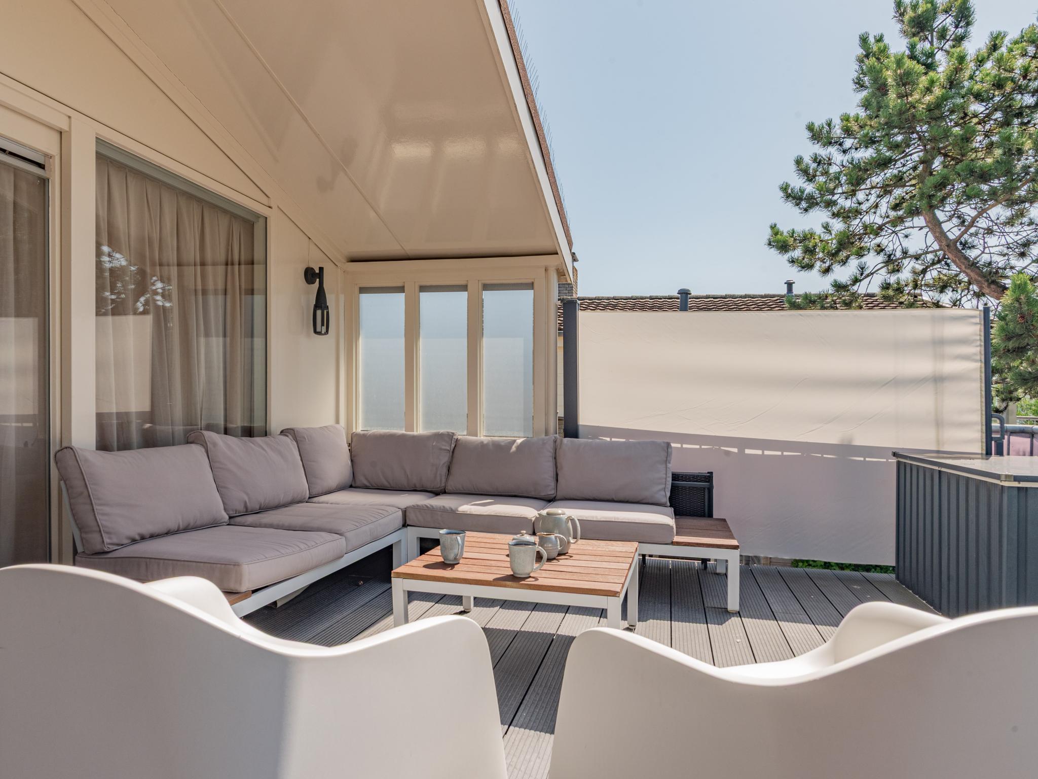 Bathroom facilities at Het Oesterhuis in Kamperland