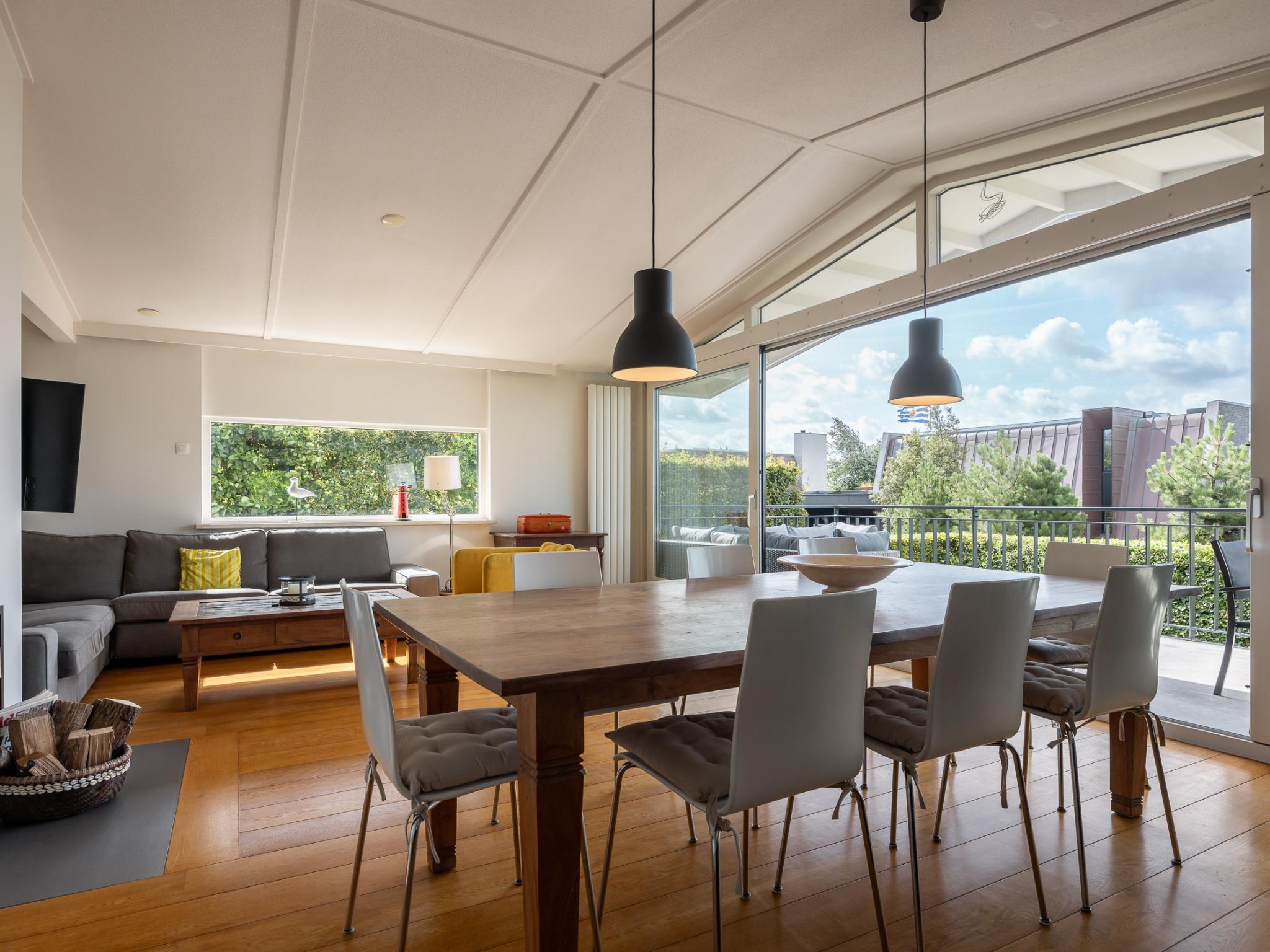 Modern kitchen at Reiger Meer in Kamperland