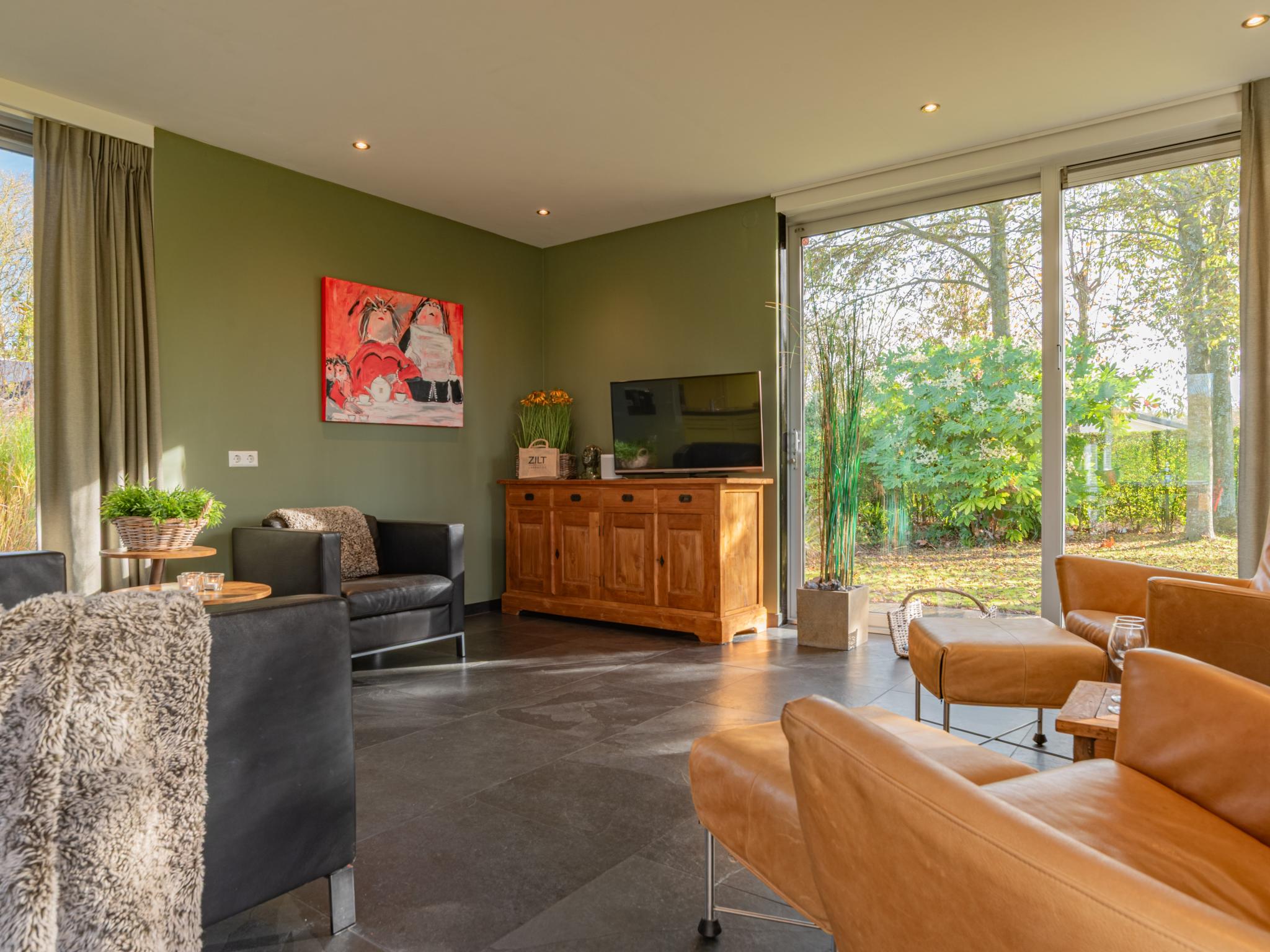 Swimming pool area at Zwaluw aan Zee in Kamperland