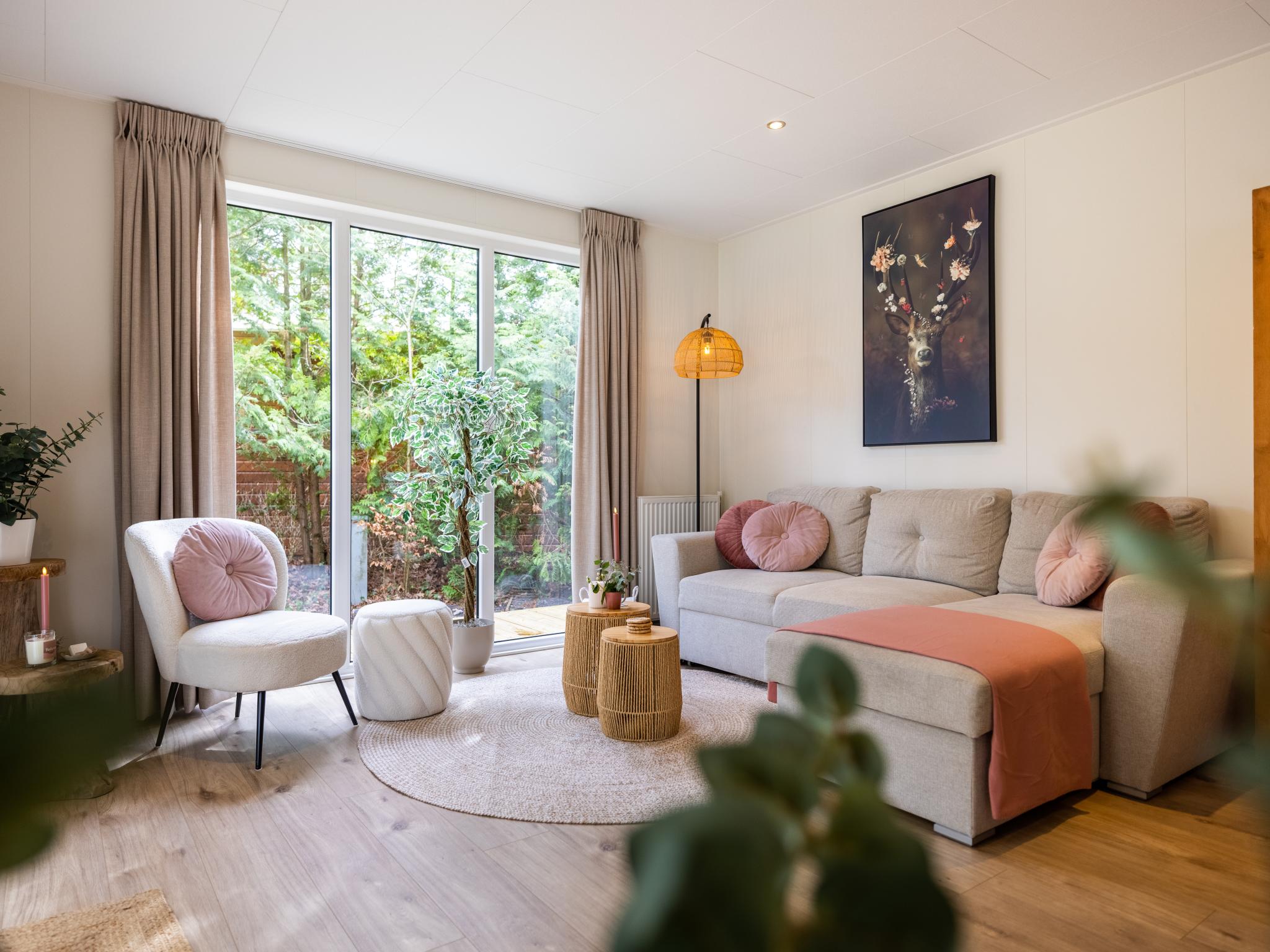 Bedroom with comfortable beds at Het Hertenpad in Hattemerbroek