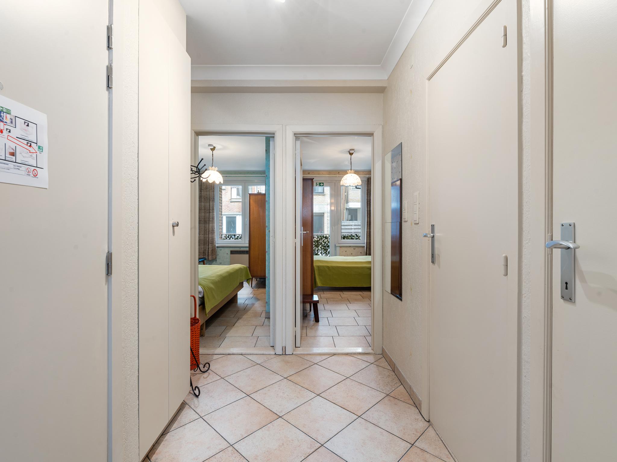 Swimming pool area at Tijl - VER/1 + garagebox mogelijk in Blankenberge