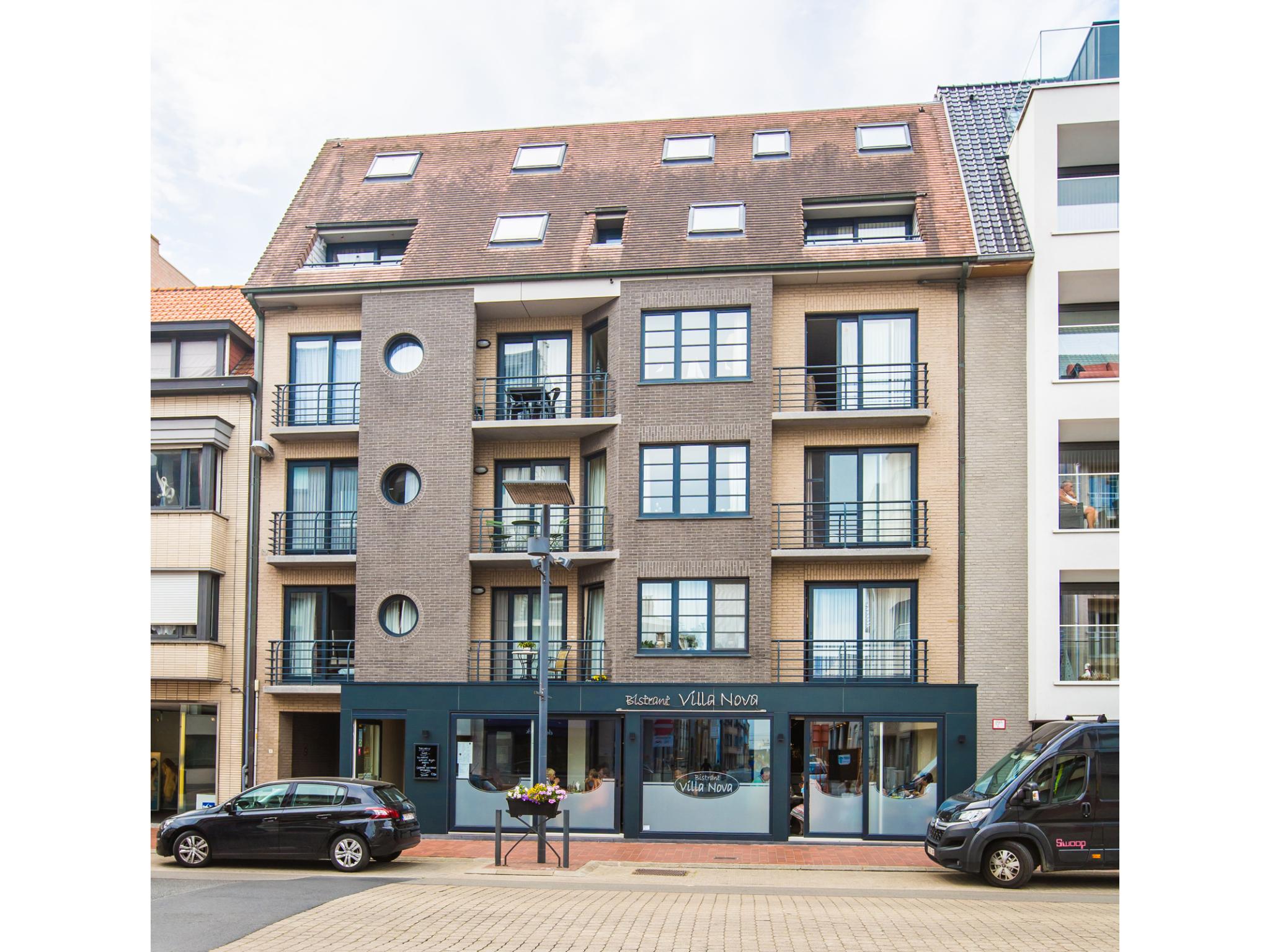 Villa Nova - 0402 + box 24