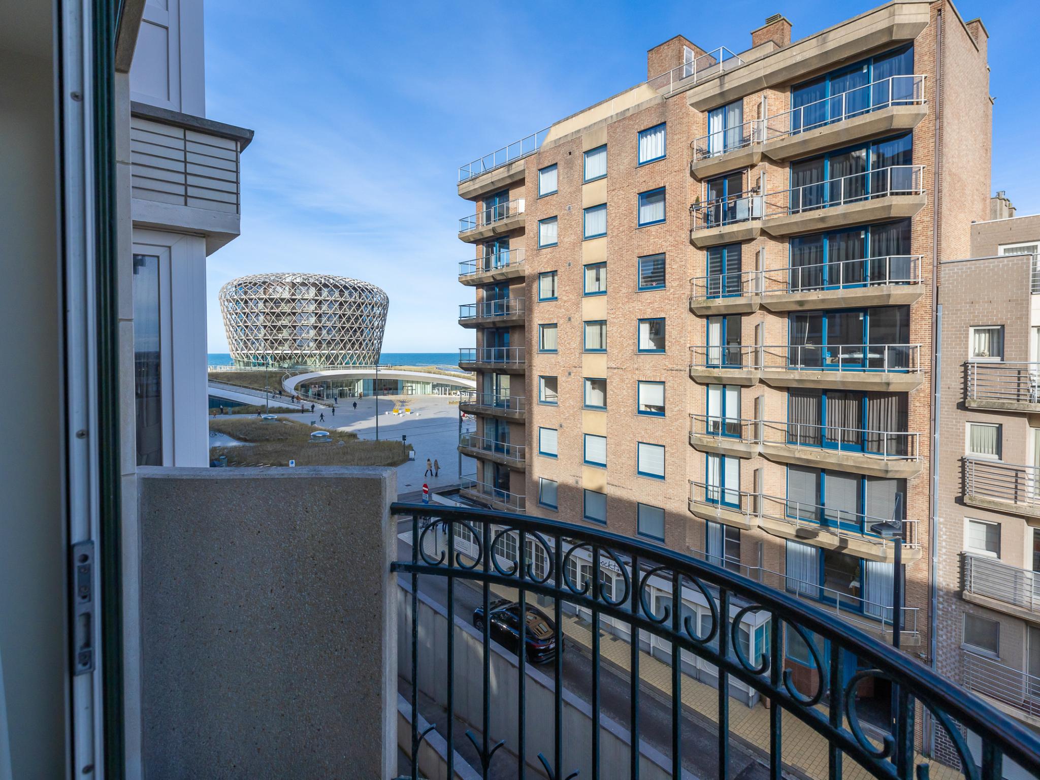 Bedroom with comfortable beds at Scholekster - 0004 + box 000 in Middelkerke