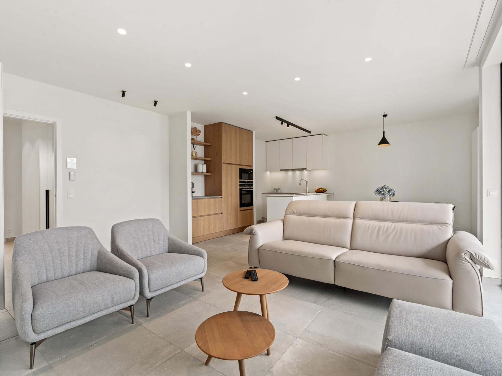 Outdoor terrace and views at Maple Leaf - 03.02 + garage in Blankenberge