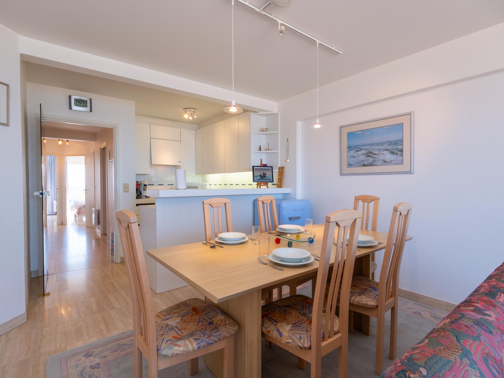 Swimming pool area at Mistral - 0801 + box 22 (Sunfield) in Middelkerke