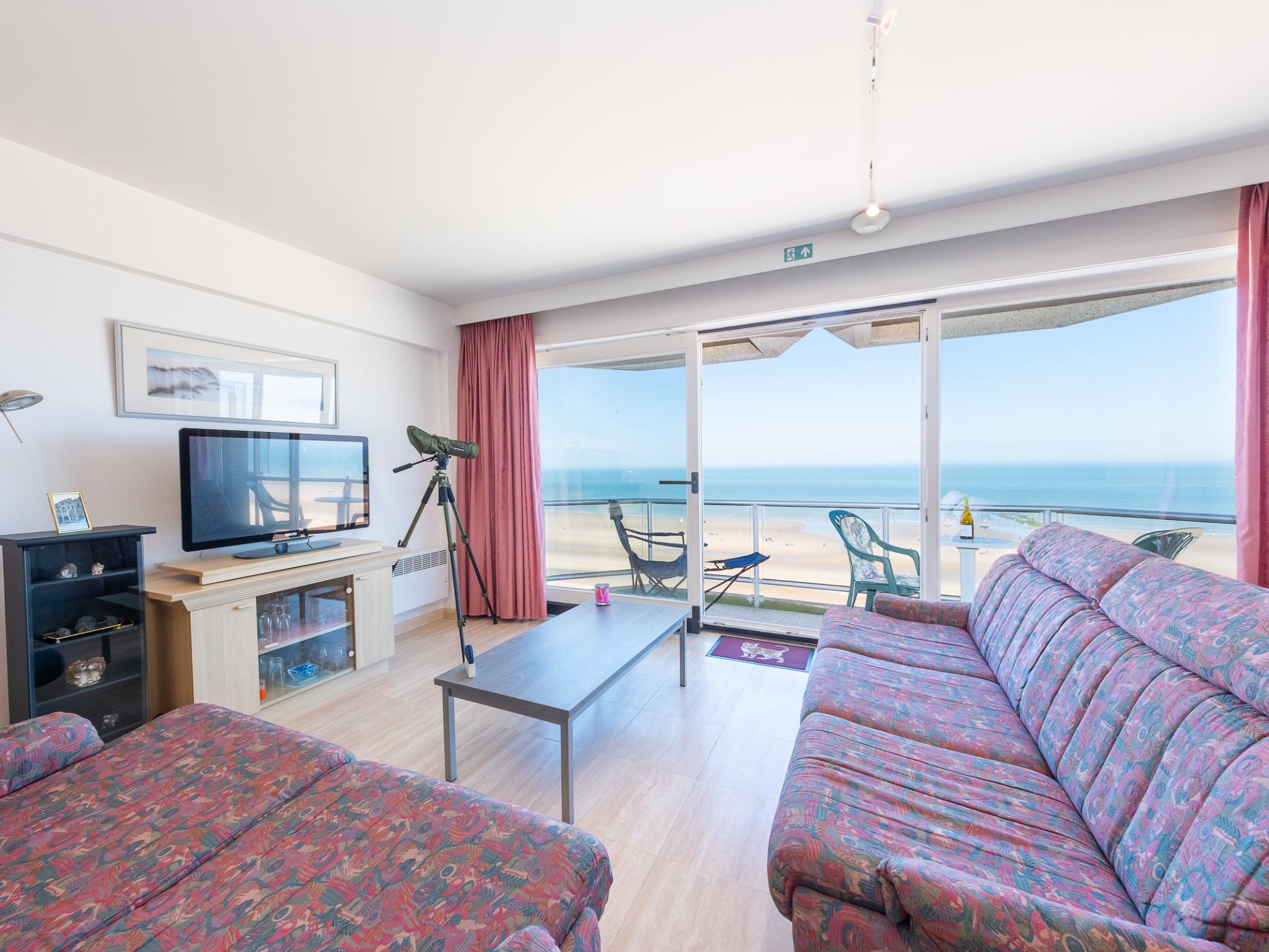 Mistral - 0801 + box 22 (Sunfield)