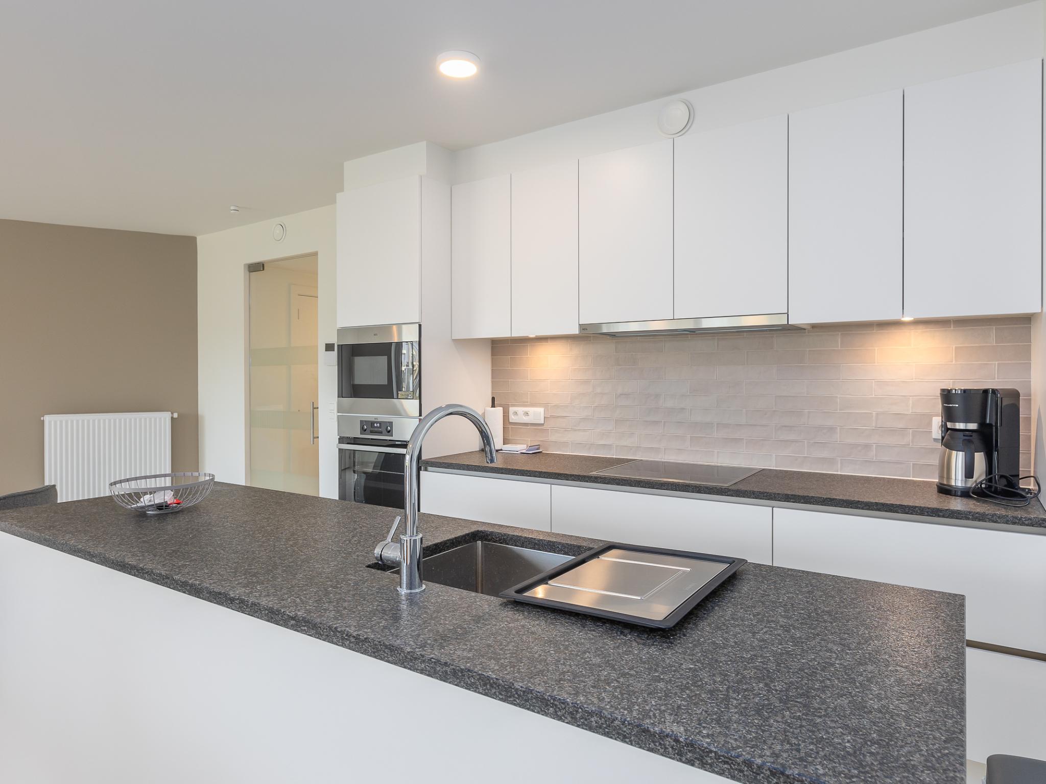 Modern kitchen at Green Lane The Park - 0004 + box 41 in Middelkerke