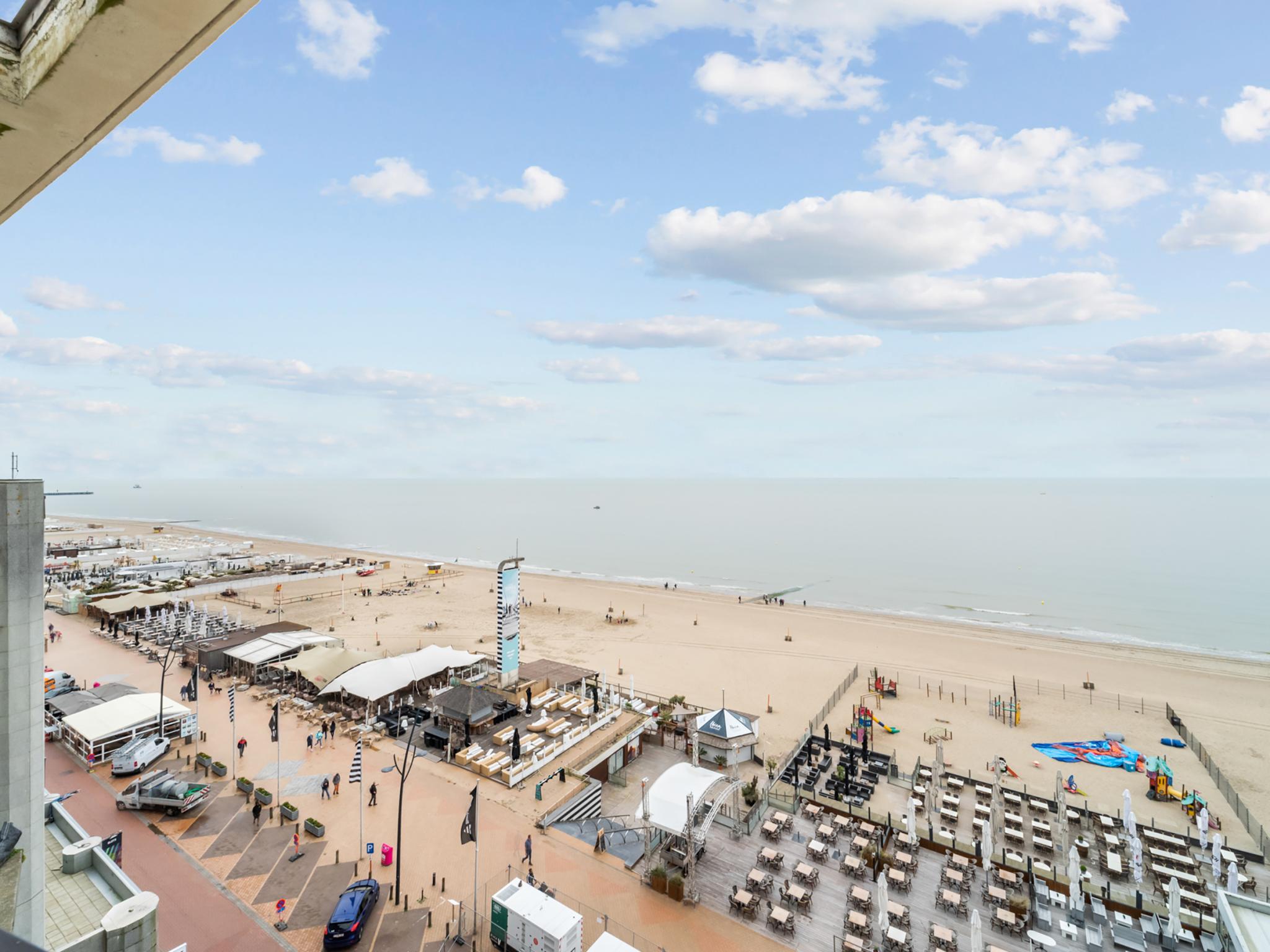 Modern kitchen at Costa Brava - 9C in Blankenberge