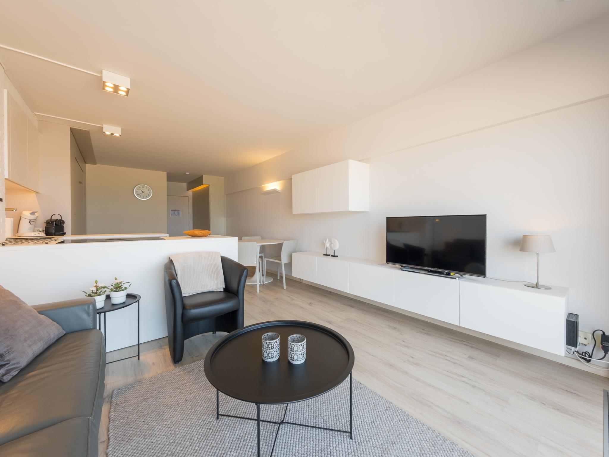 Bathroom facilities at Sea View - 0409 + box 5 in Middelkerke