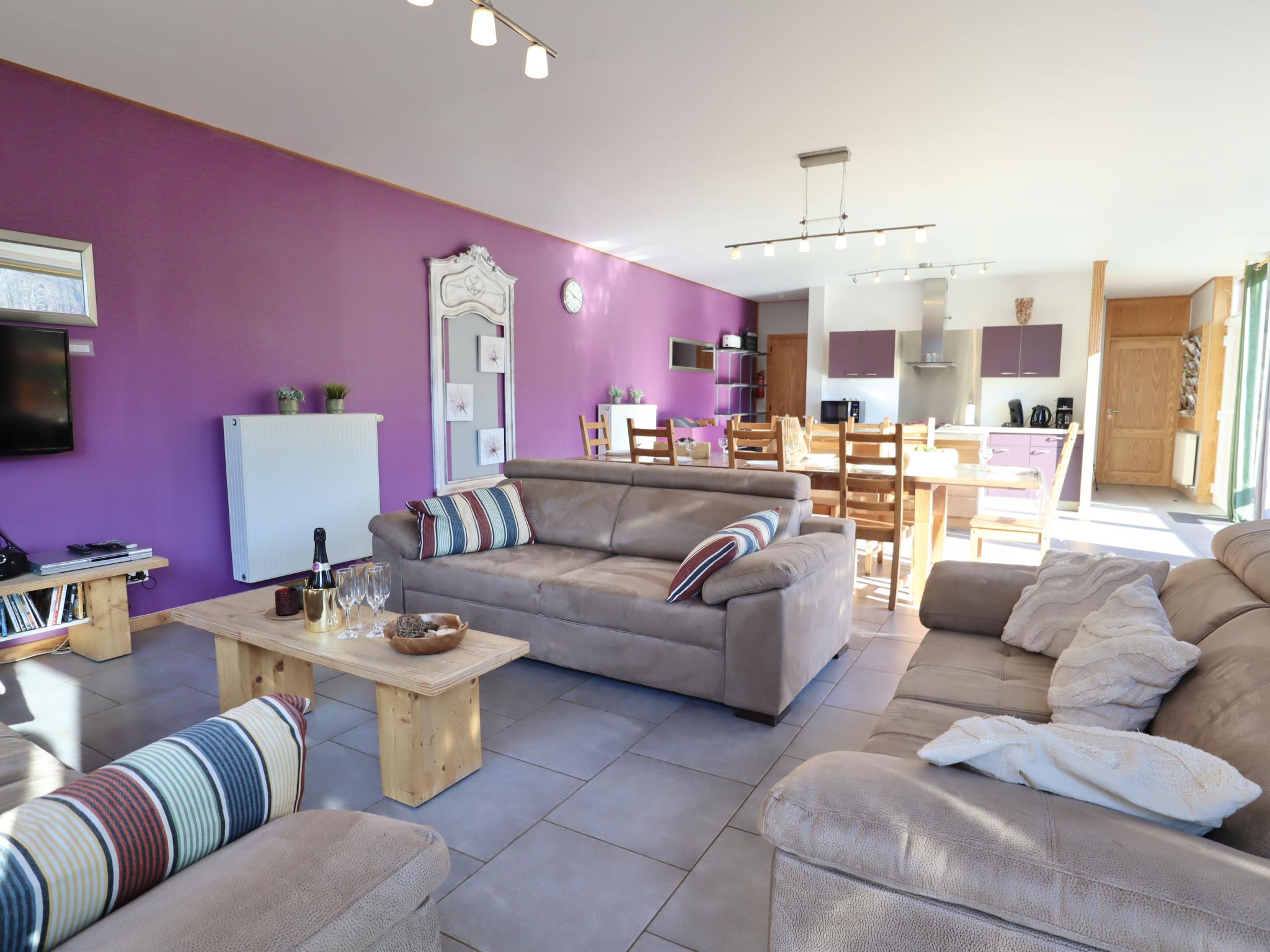 Bathroom facilities at Well Coom in Coo