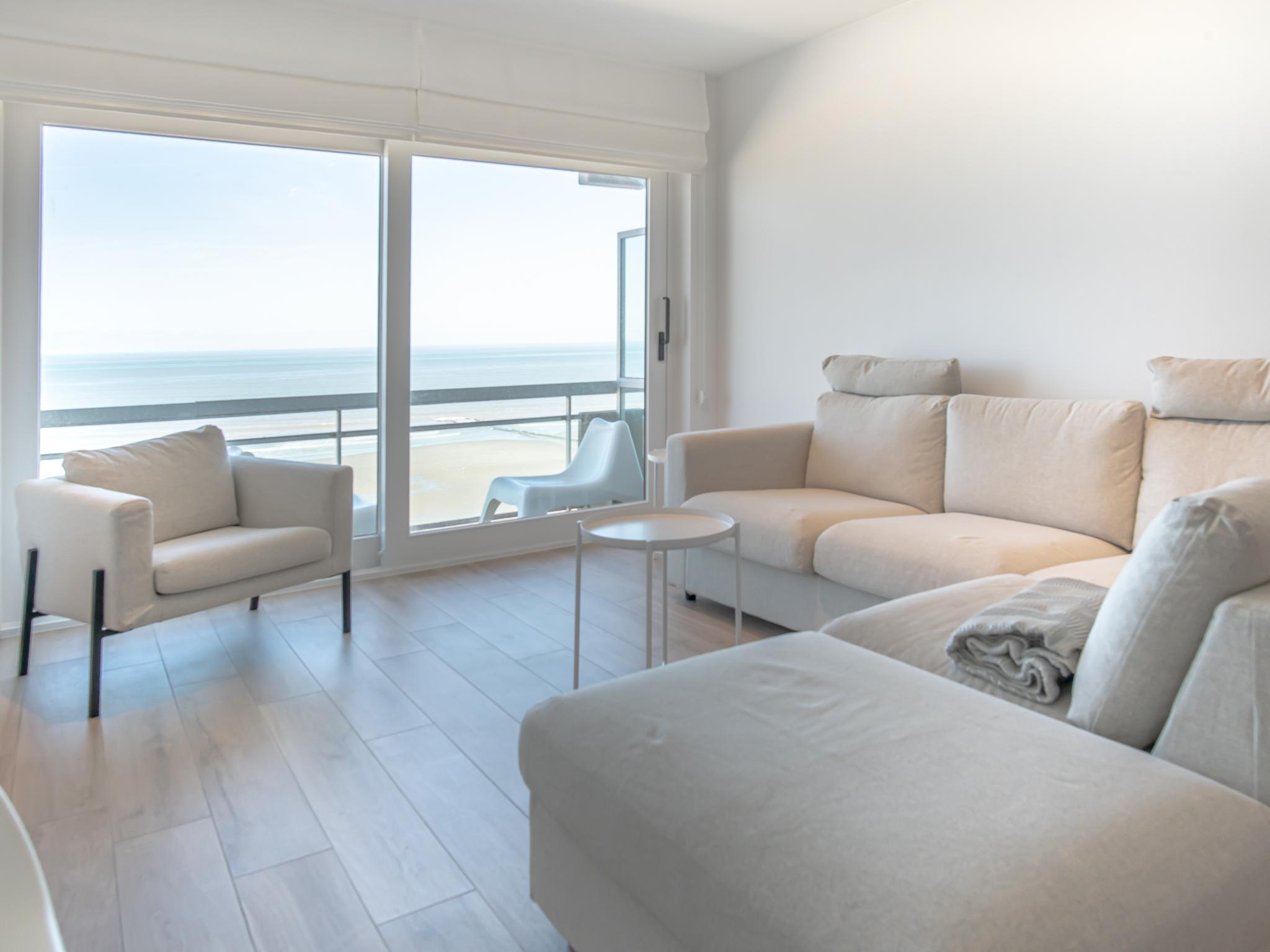 Living area at Exception - 0801 + park. 39 in Middelkerke