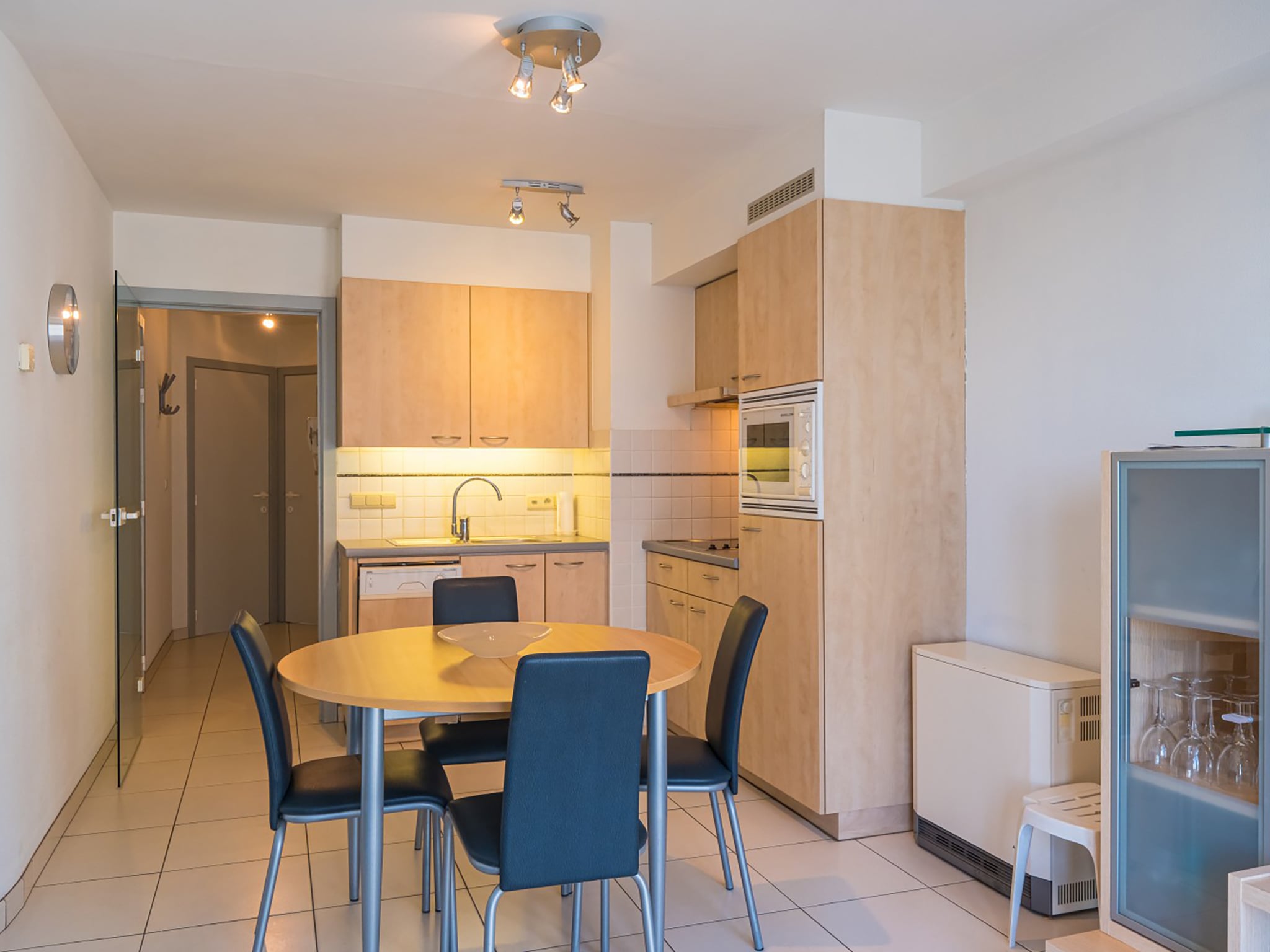 Modern kitchen at Mathilde - 0601 in Middelkerke