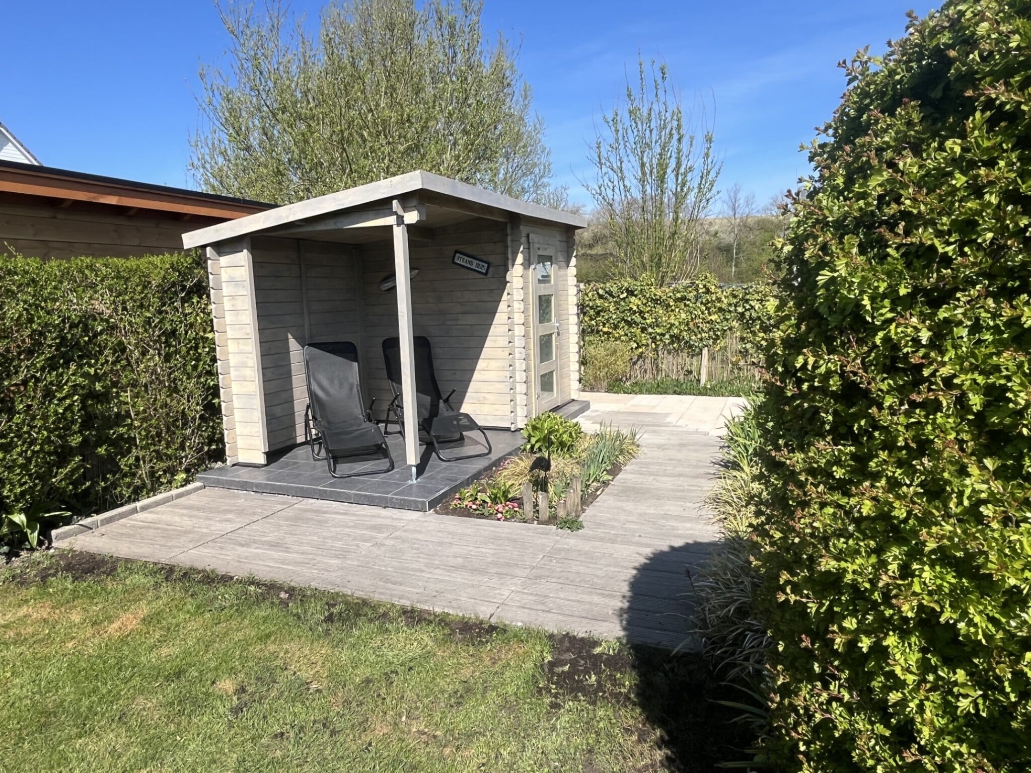 Bedroom with comfortable beds at Duinzicht II in Nieuwvliet