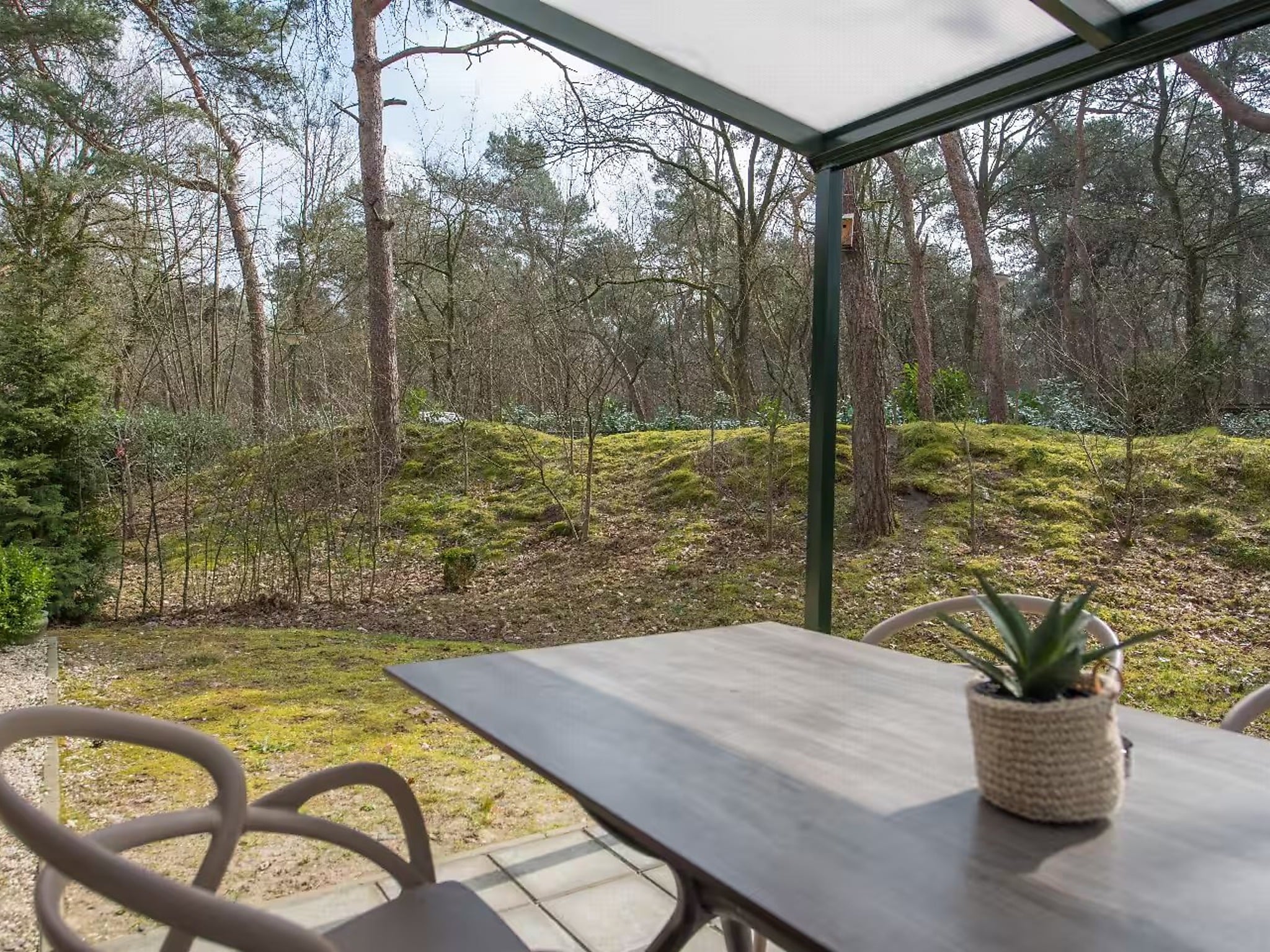 Modern kitchen at De Heischakel in Heesch