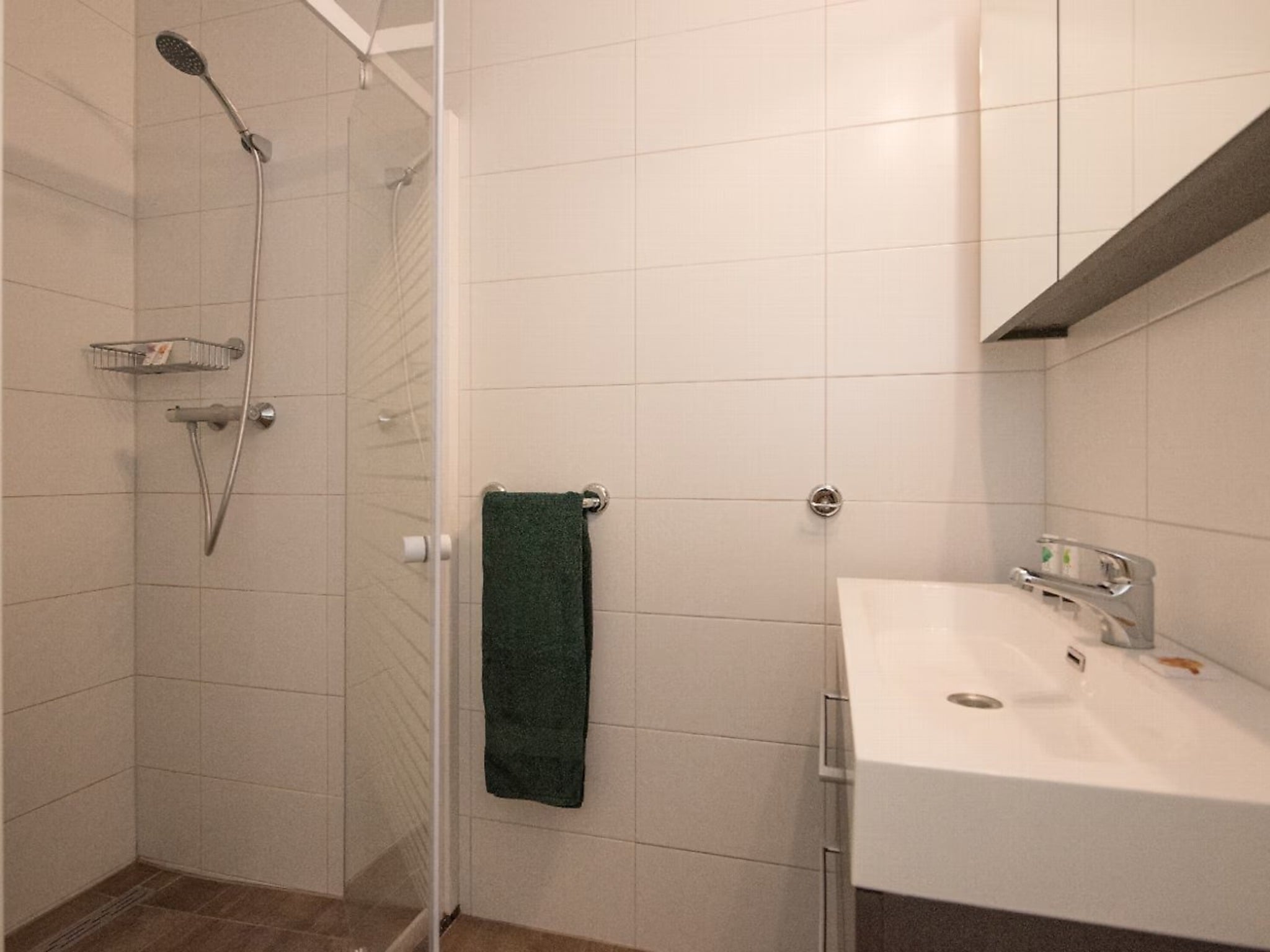 Outdoor terrace and views at Het Lindennest in Heesch