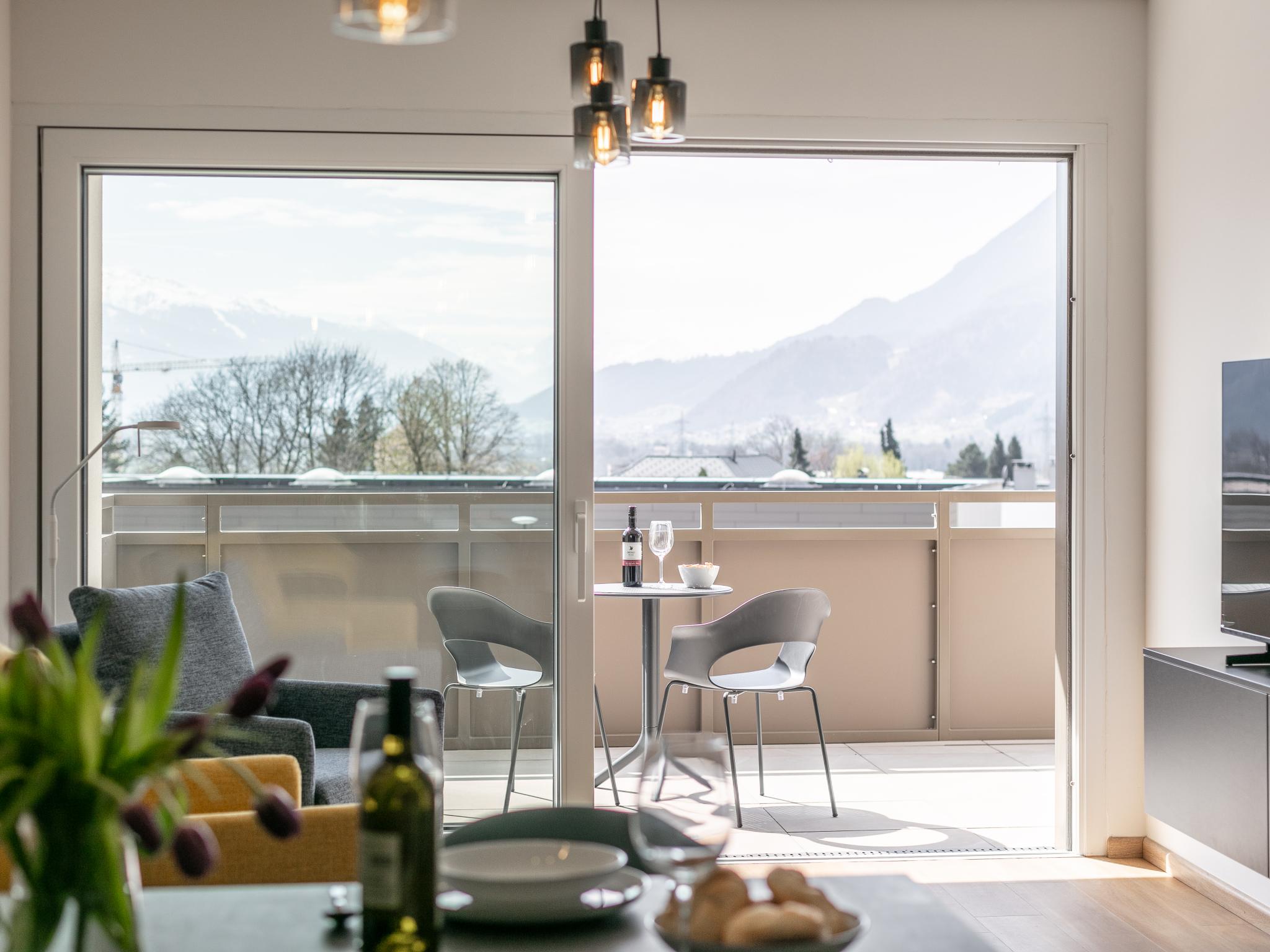 Bathroom facilities at City Apartments Jenbach Top 9 in Jenbach