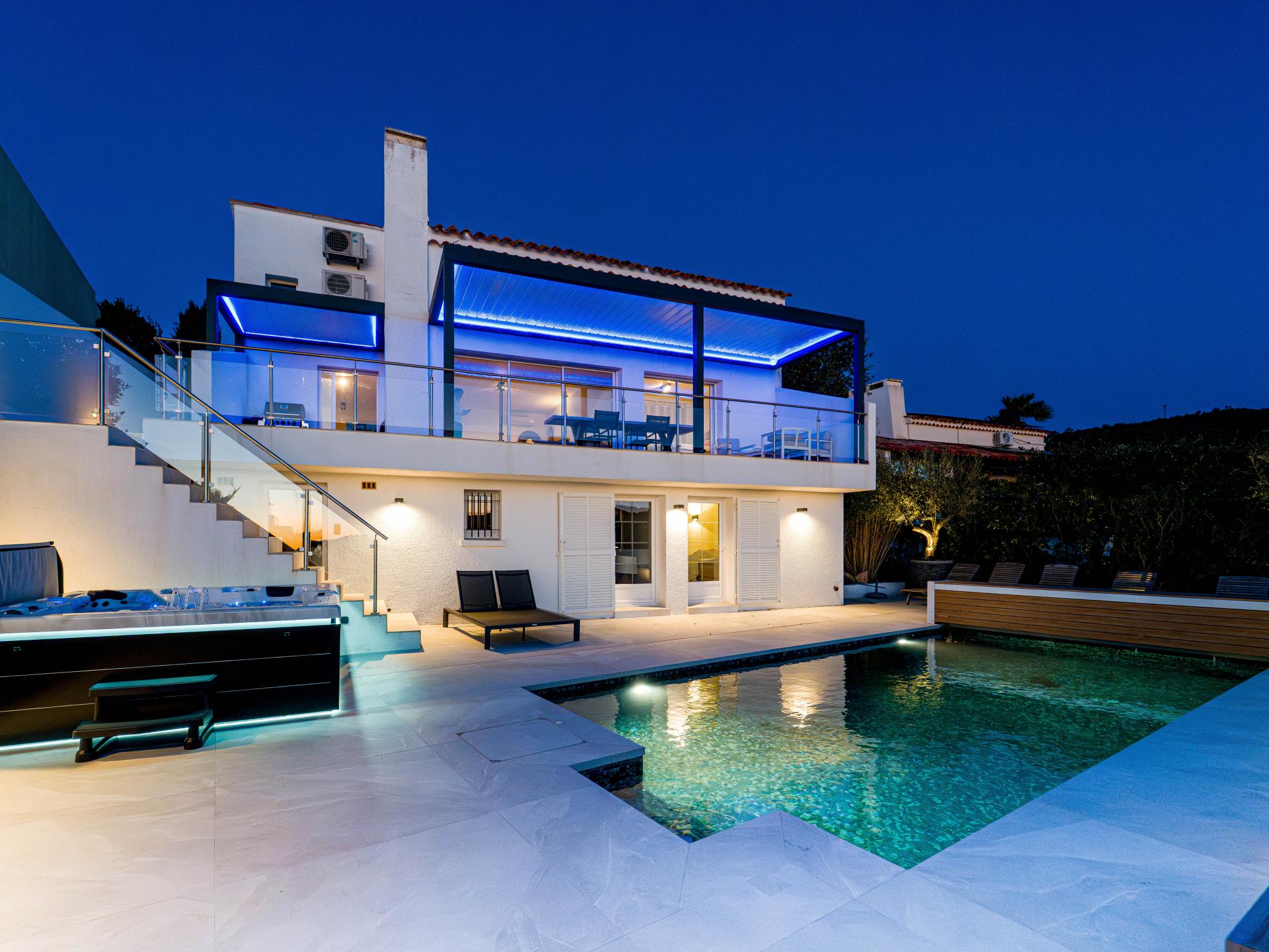 Outdoor terrace and views at Sara in Les Issambres