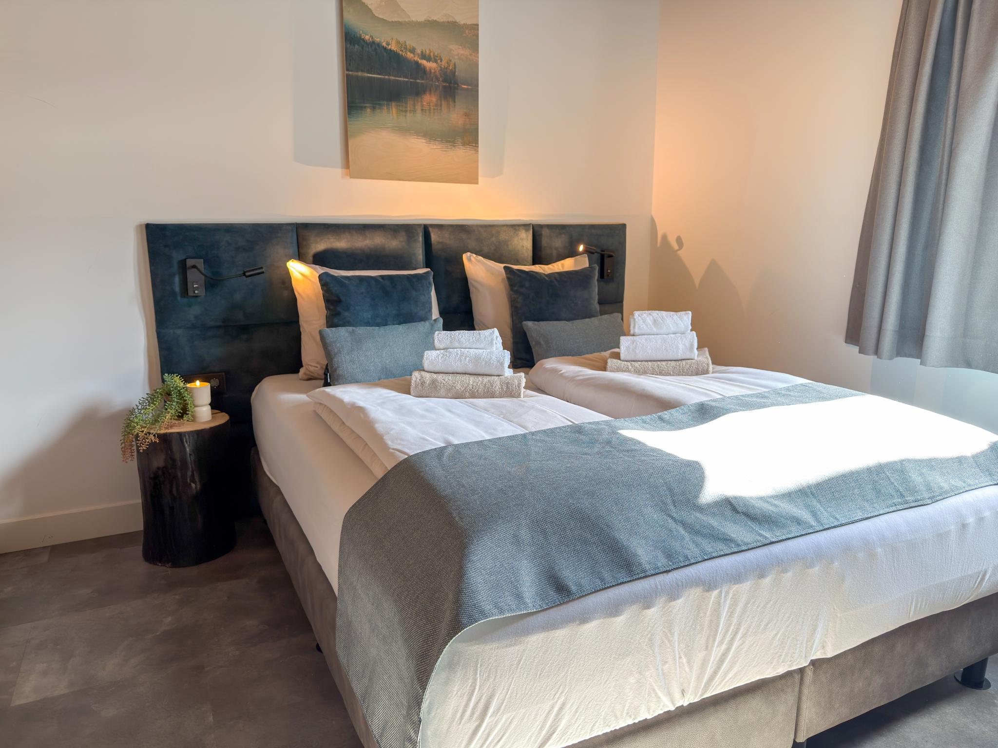 Swimming pool area at Alpensee in Afritz am See