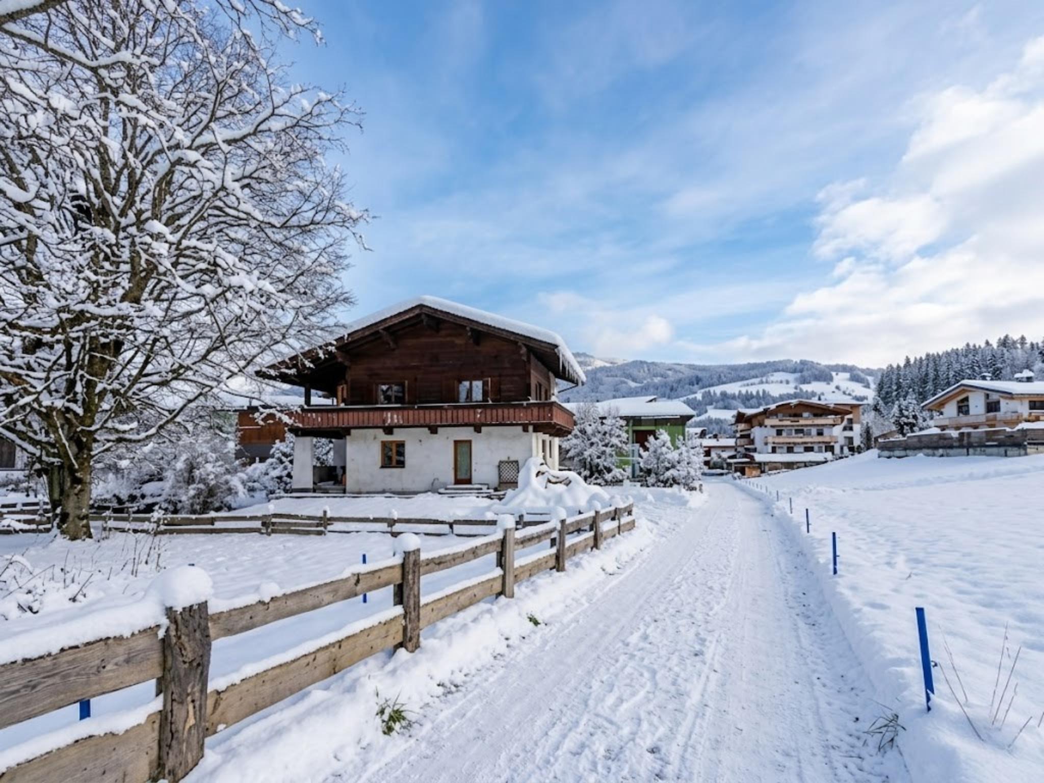 Almweg 1 Tirol