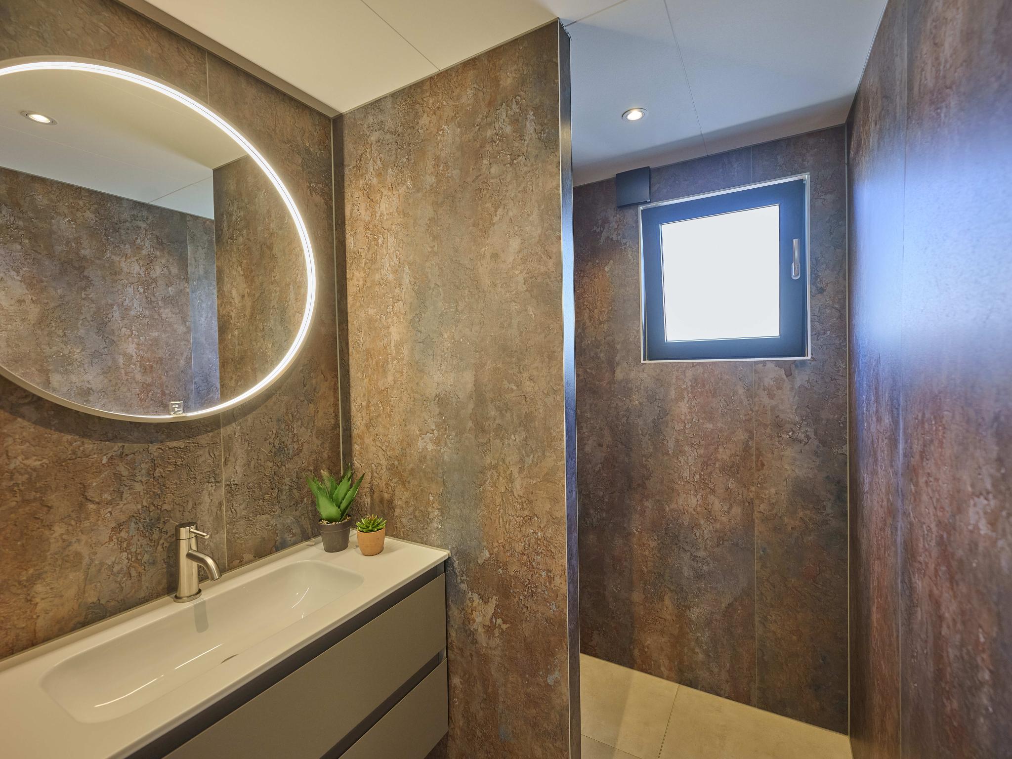 Bathroom facilities at Strandhaven in Callantsoog