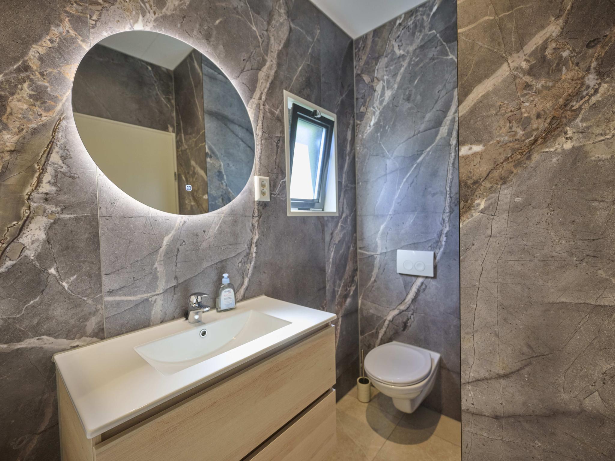 Bathroom facilities at Strandparel in Callantsoog