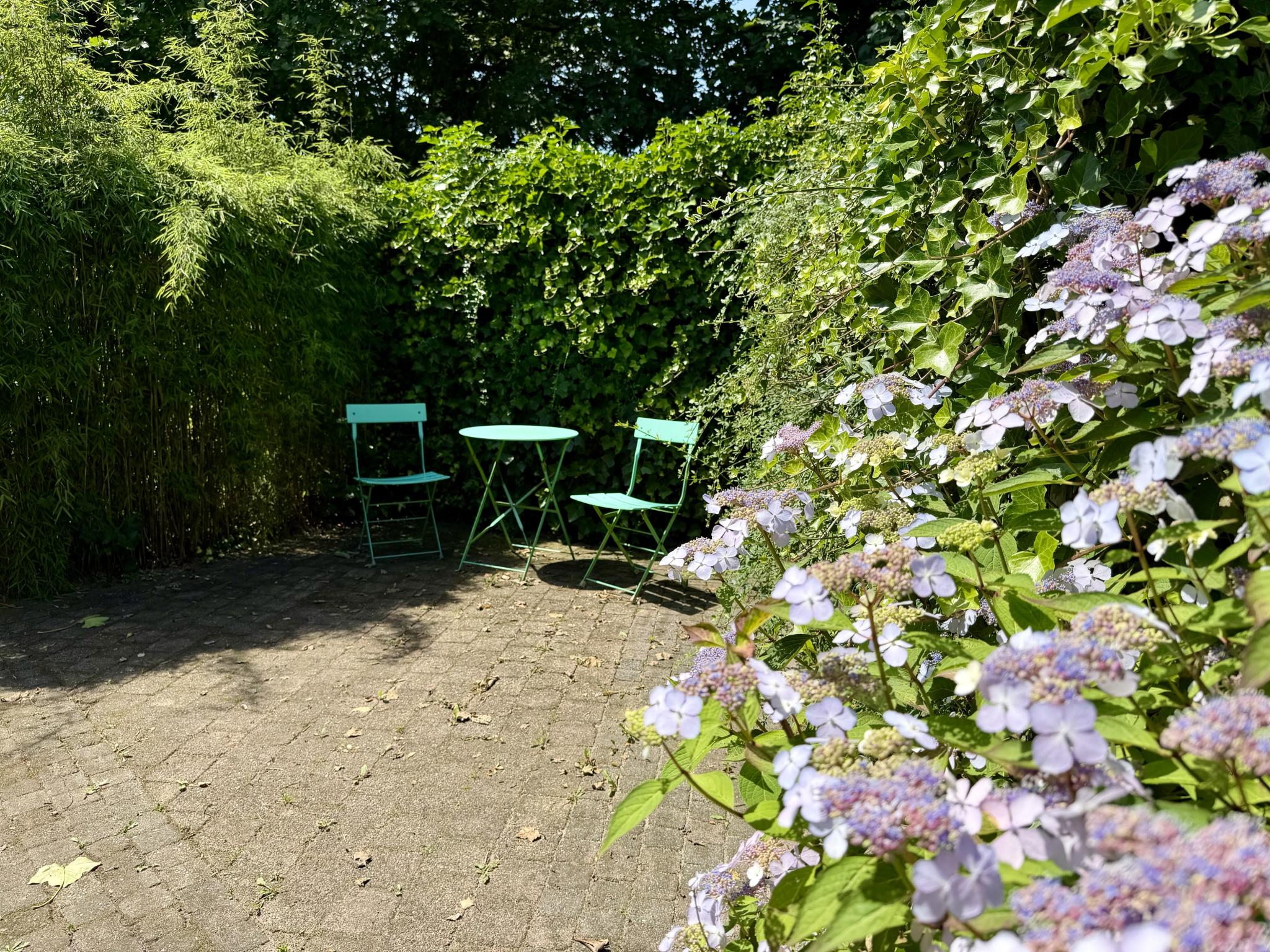 Swimming pool area at Villaatje Veluwe in Garderen