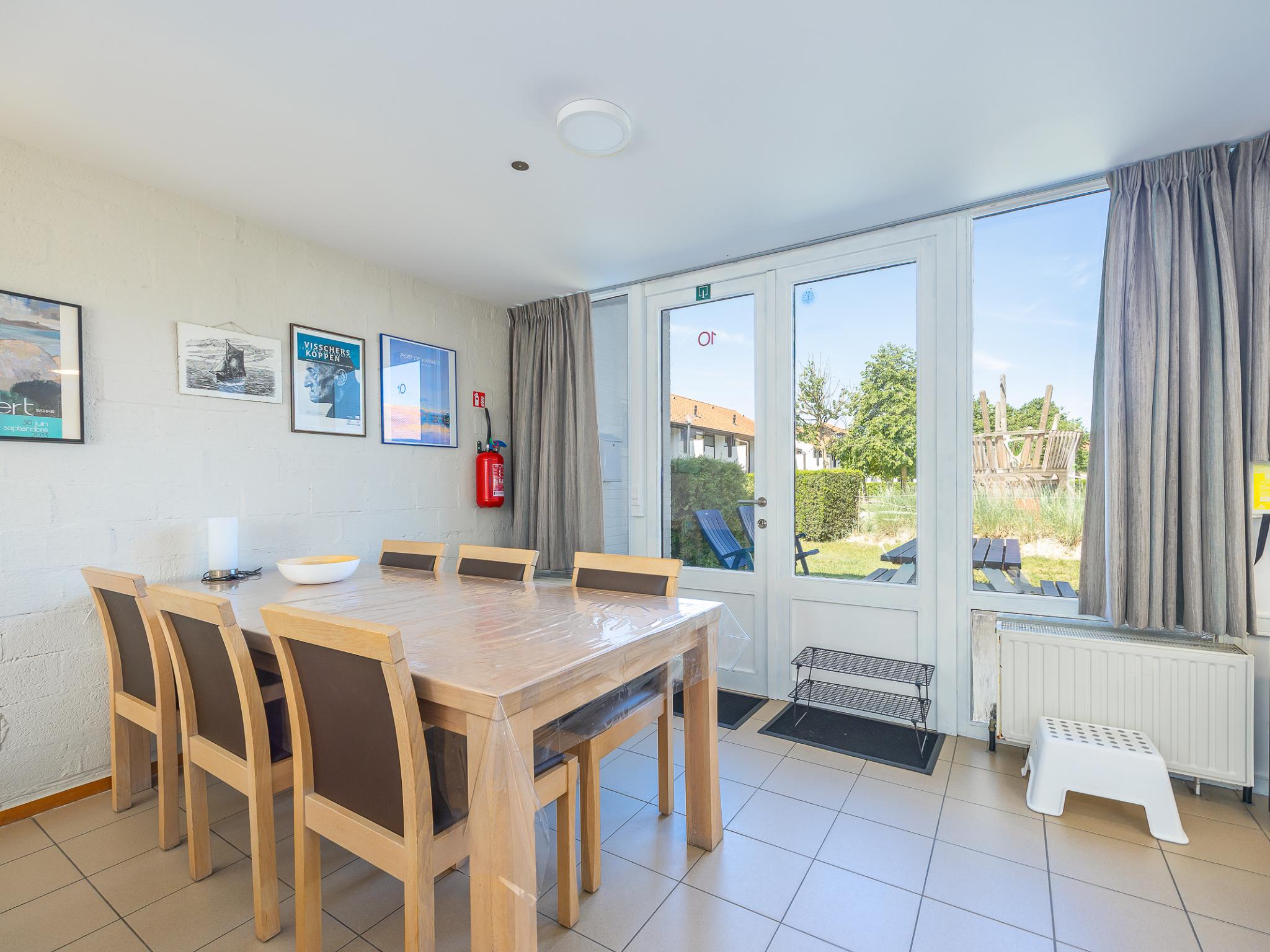 Bedroom with comfortable beds at Duinengolf - Zeeanemoon 10 in Westende
