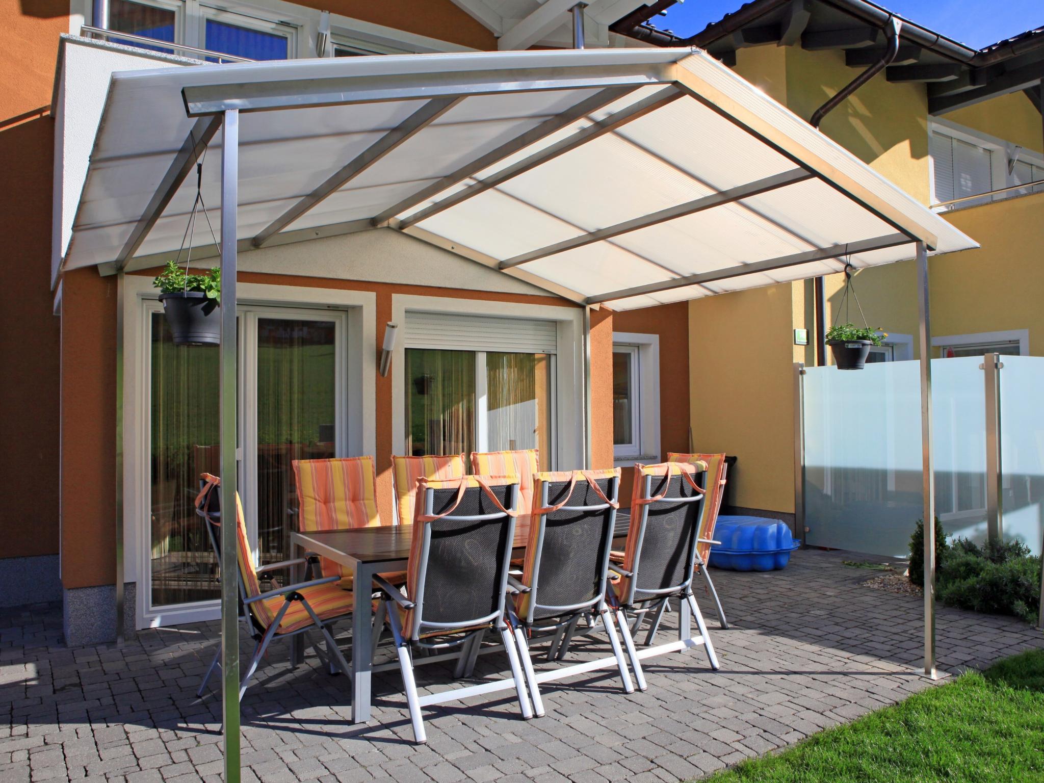 Living area at Ferienhaus Gartentraum 1 in Itter