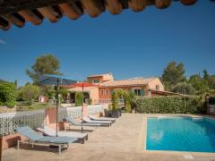 Villa Nycou foto 1