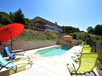 Piscine maison de vacances