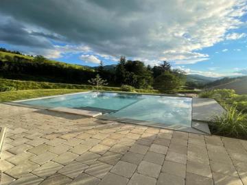 Piscine maison de vacances