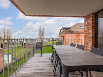 Terrasse / Balkon