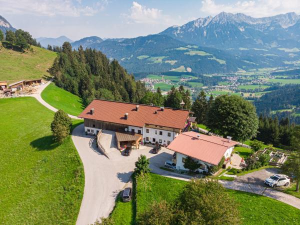 Außenseite Ferienhaus [Sommer]