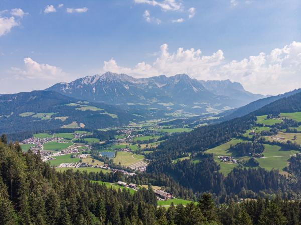 Vue de la maison de vacances [été]